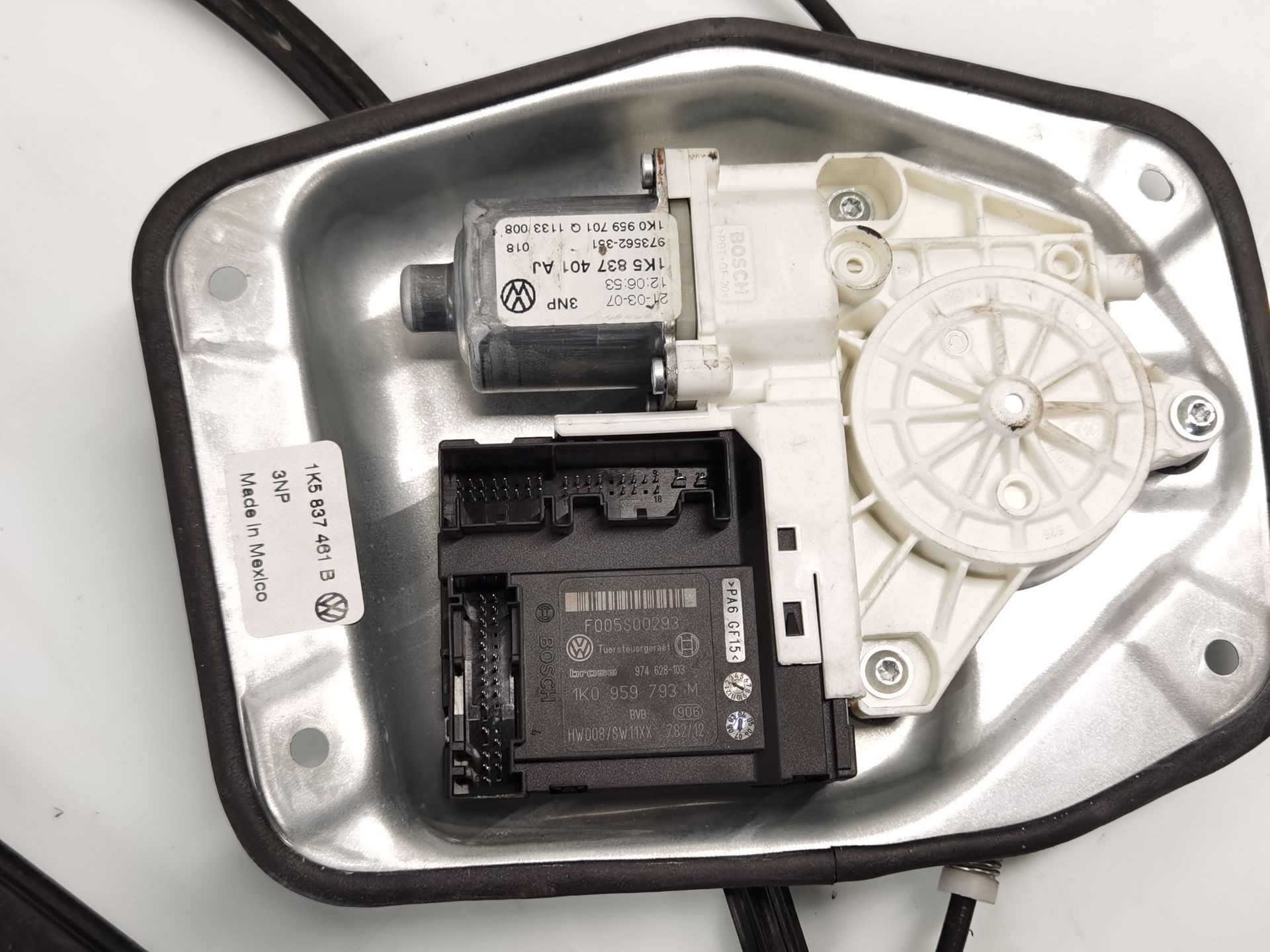 ELEVALUNAS DELANTERO IZQUIERDO VOLKSWAGEN JETTA III (1K2) 1K0959793M / 1K5837461B / 1K5837401AJ 1K0959793M1K5837461B1K5837401AJ - Vista 2