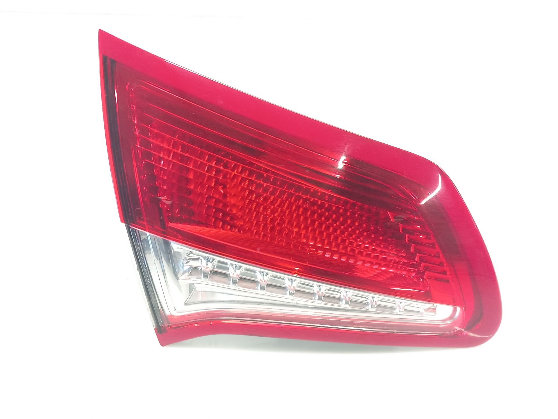 PILOTO TRASERO CENTRAL IZQUIERDO CITROËN C4 LIM. 9672155880 9672155880