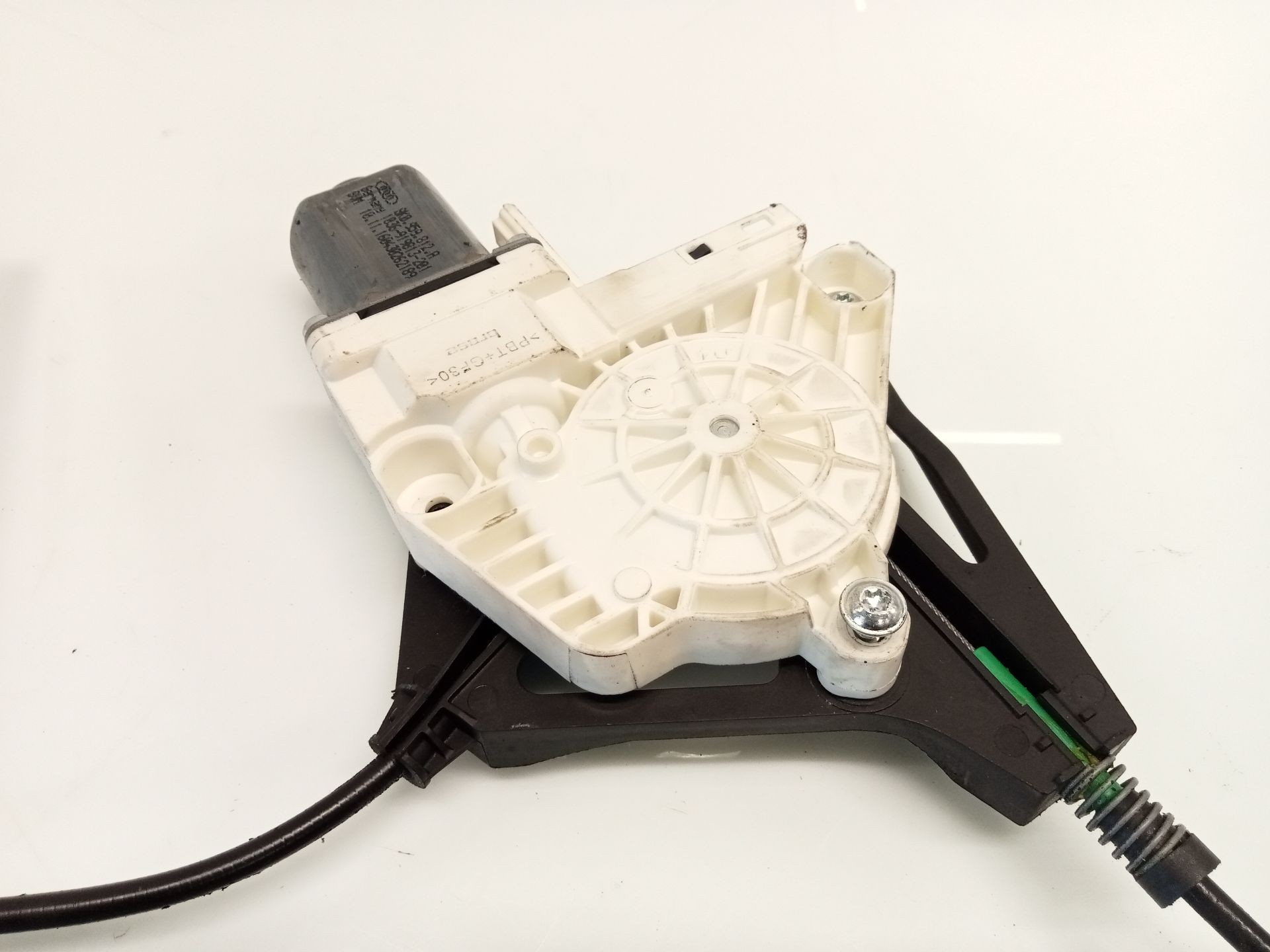 ELEVALUNAS TRASERO IZQUIERDO AUDI A1 Sportback (8XA, 8XF) 8K0959811 8K0959811 - Vista 3