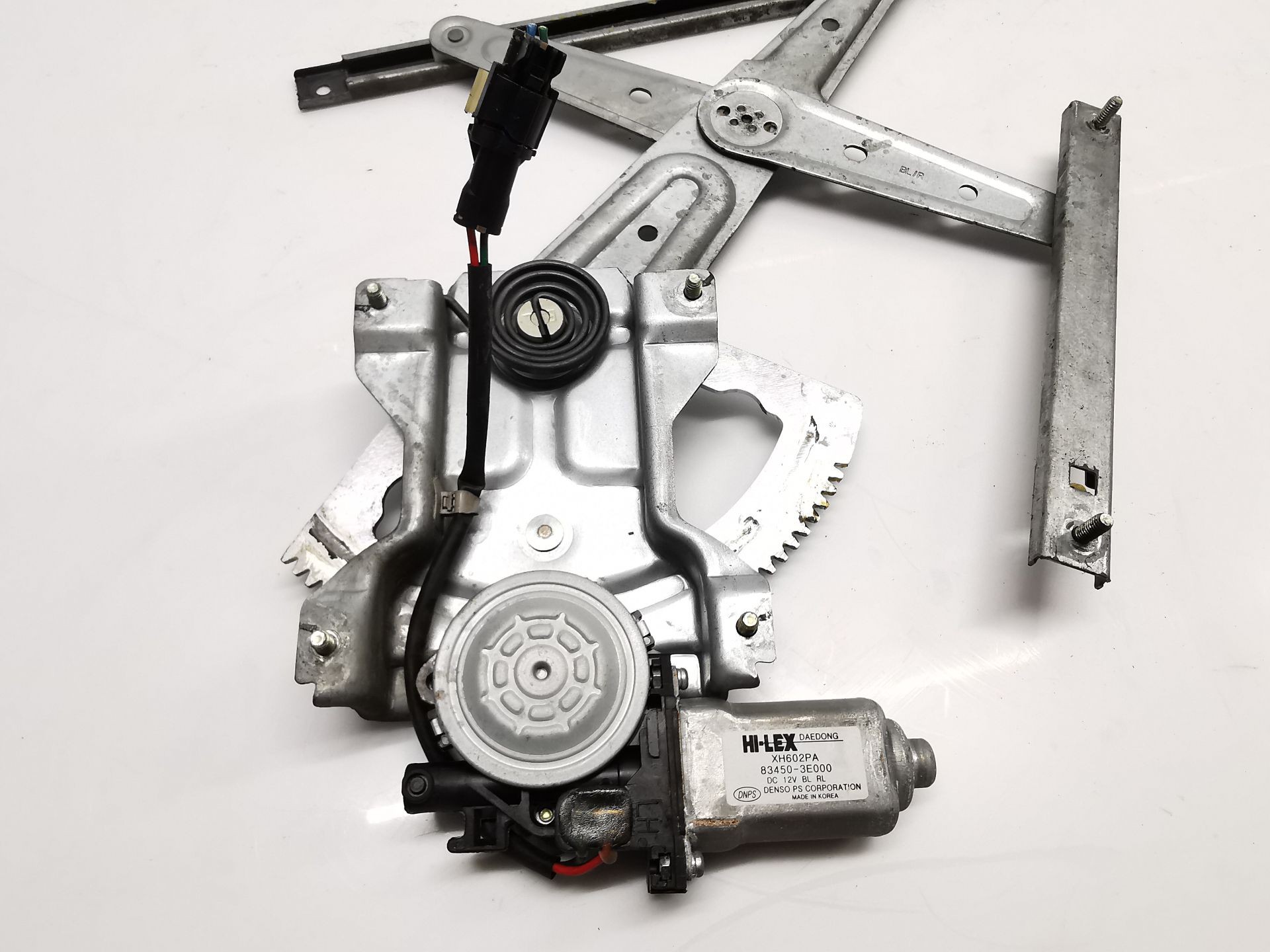 ELEVALUNAS TRASERO IZQUIERDO KIA SORENTO I (JC) 834503E000 834503E000 - Vista 2