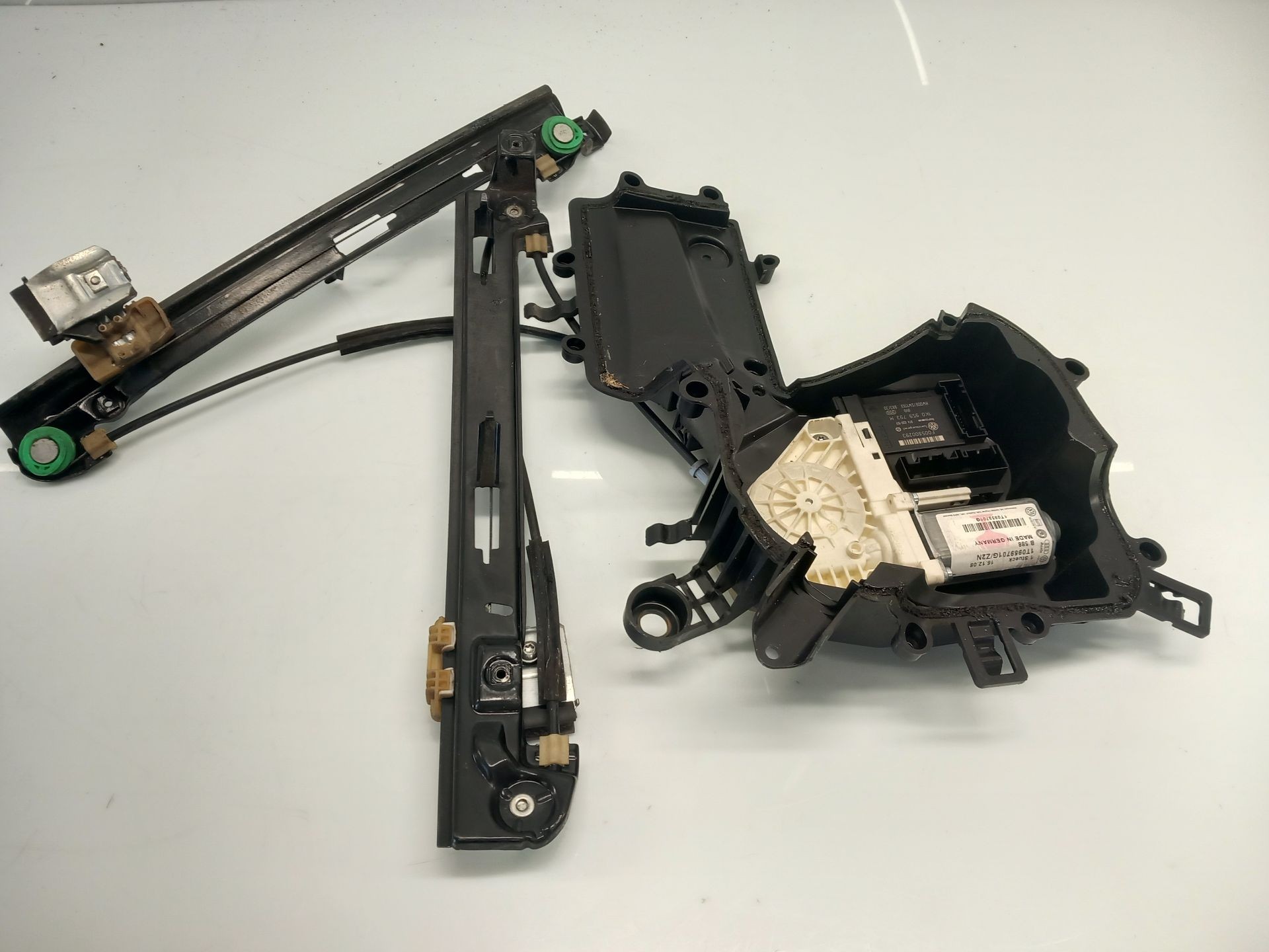 ELEVALUNAS DELANTERO IZQUIERDO SEAT LEON (1P1) 1T0959701G 1T0959701G