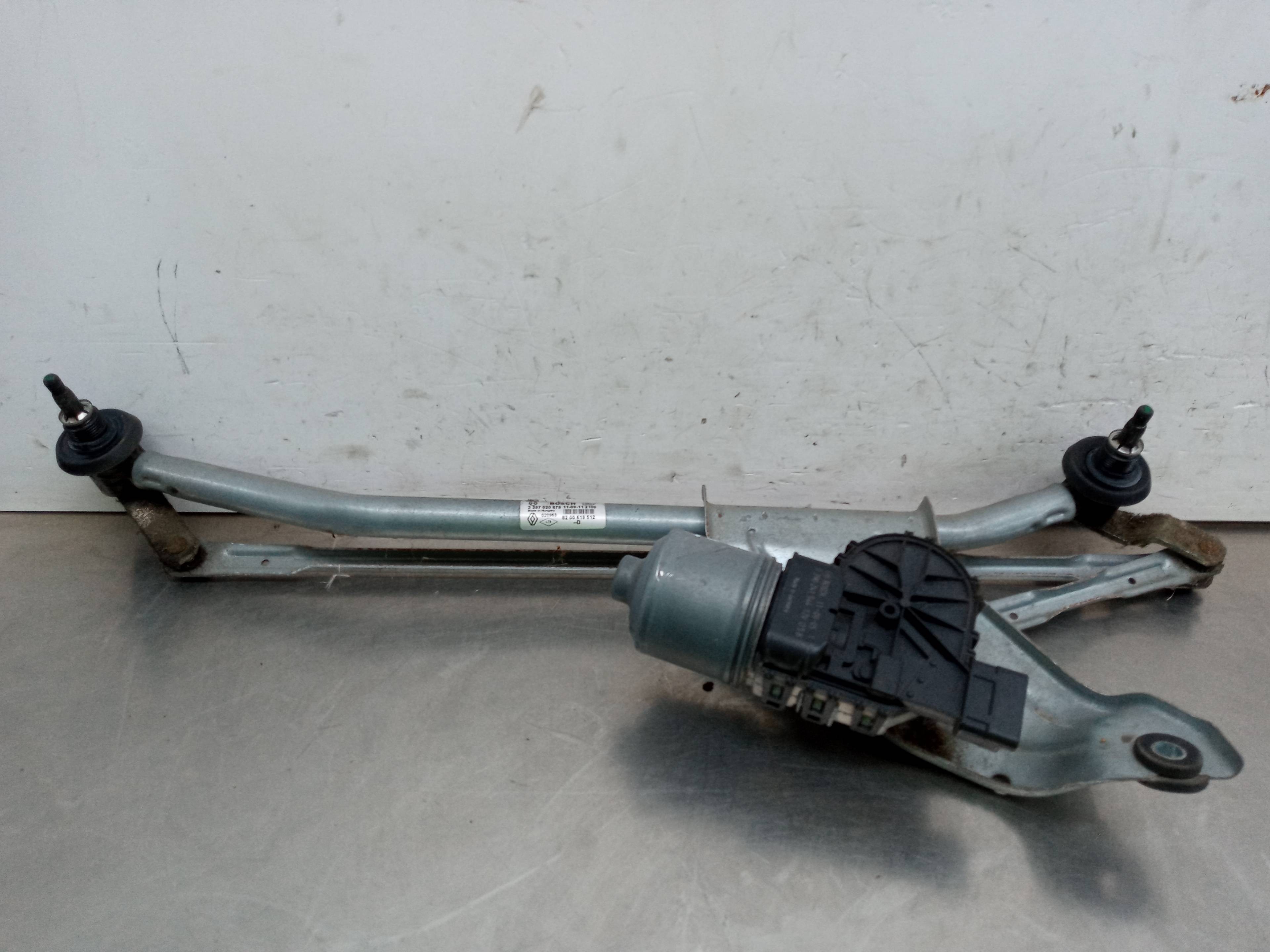 MOTOR LIMPIA DELANTERO DACIA SANDERO 0390241544 / 8200619512D / 3397020879 03902415448200619512D3397020879
