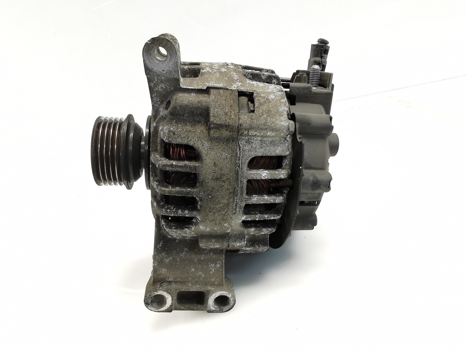 ALTERNADOR MERCEDES-BENZ CLASE A (W169) A2661540802 A2661540802 - Vista 2
