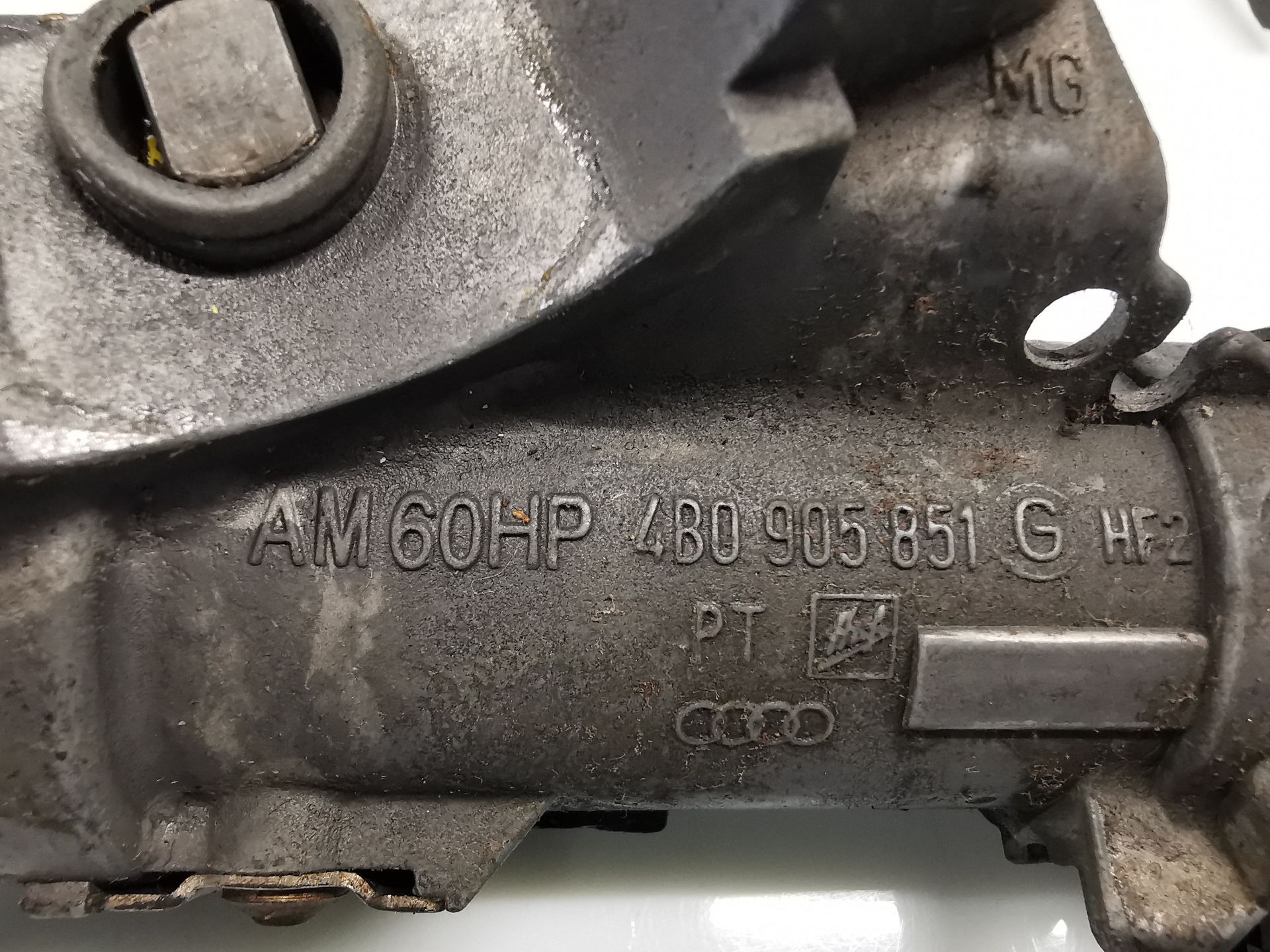 ANTIRROBO VOLKSWAGEN POLO IV Sedán (9A4, 9A2, 9N2, 9A6) 4B0905851G 4B0905851G - Vista 3