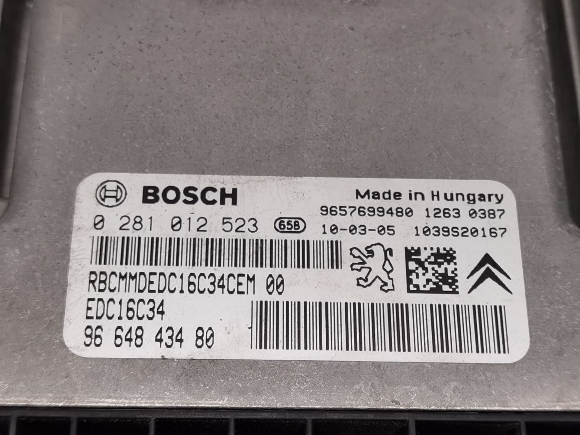 CENTRALITA MOTOR UCE CITROËN C3 9664843480 / 9657699480 / EDC16C34 / 0281012523 96648434809657699480EDC16C340281012523 - Vista 2