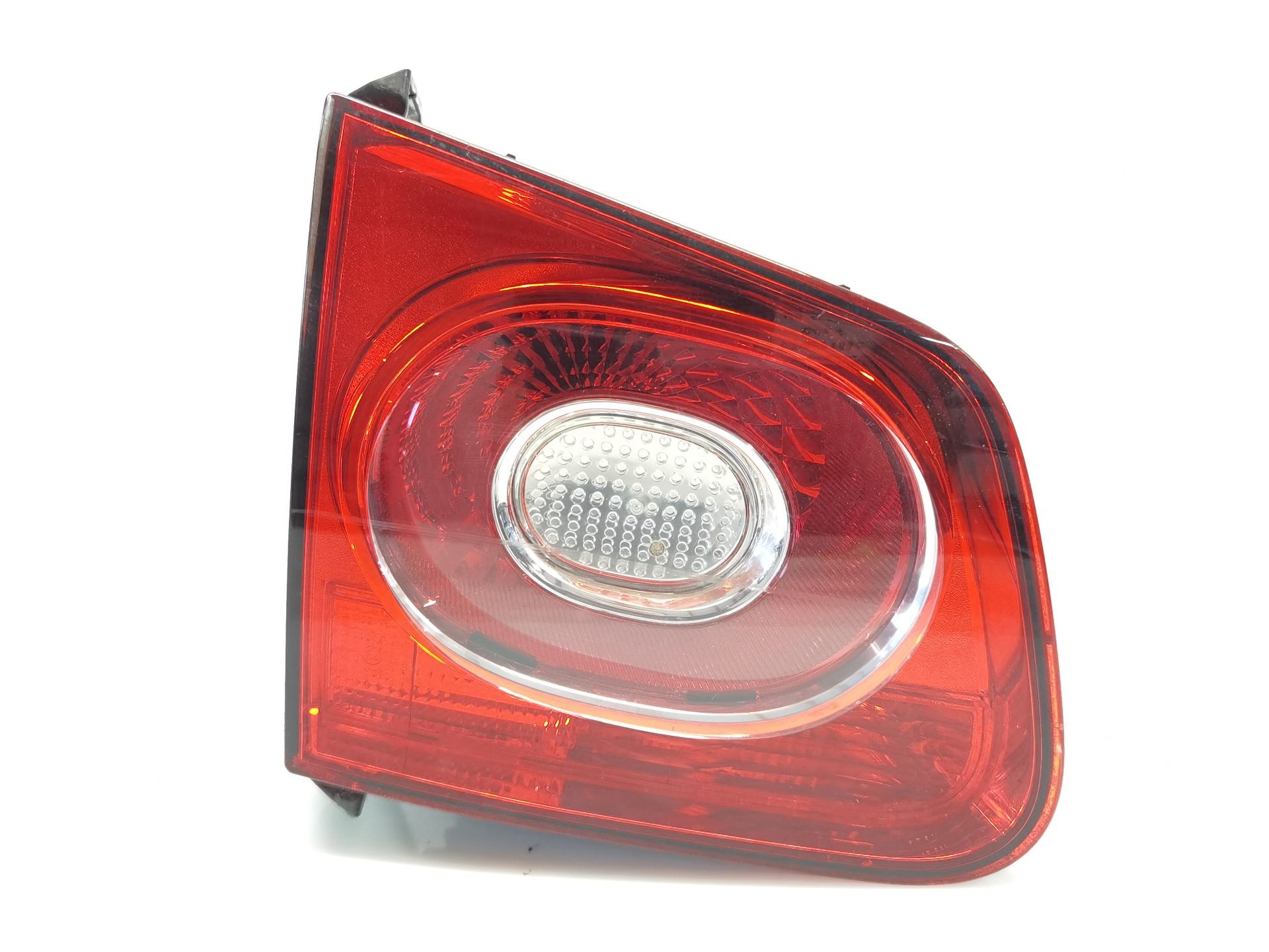 PILOTO TRASERO CENTRAL IZQUIERDO VOLKSWAGEN TIGUAN (5N_) 5N0945093B 5N0945093B