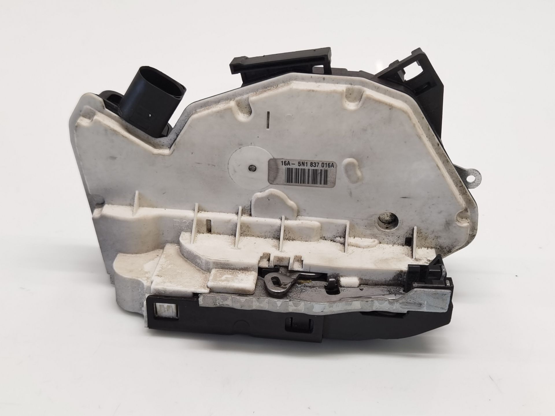CERRADURA PUERTA DELANTERA DERECHA VOLKSWAGEN TIGUAN (5N_) 55N1837016A / 1S1837016B 55N1837016A1S1837016B