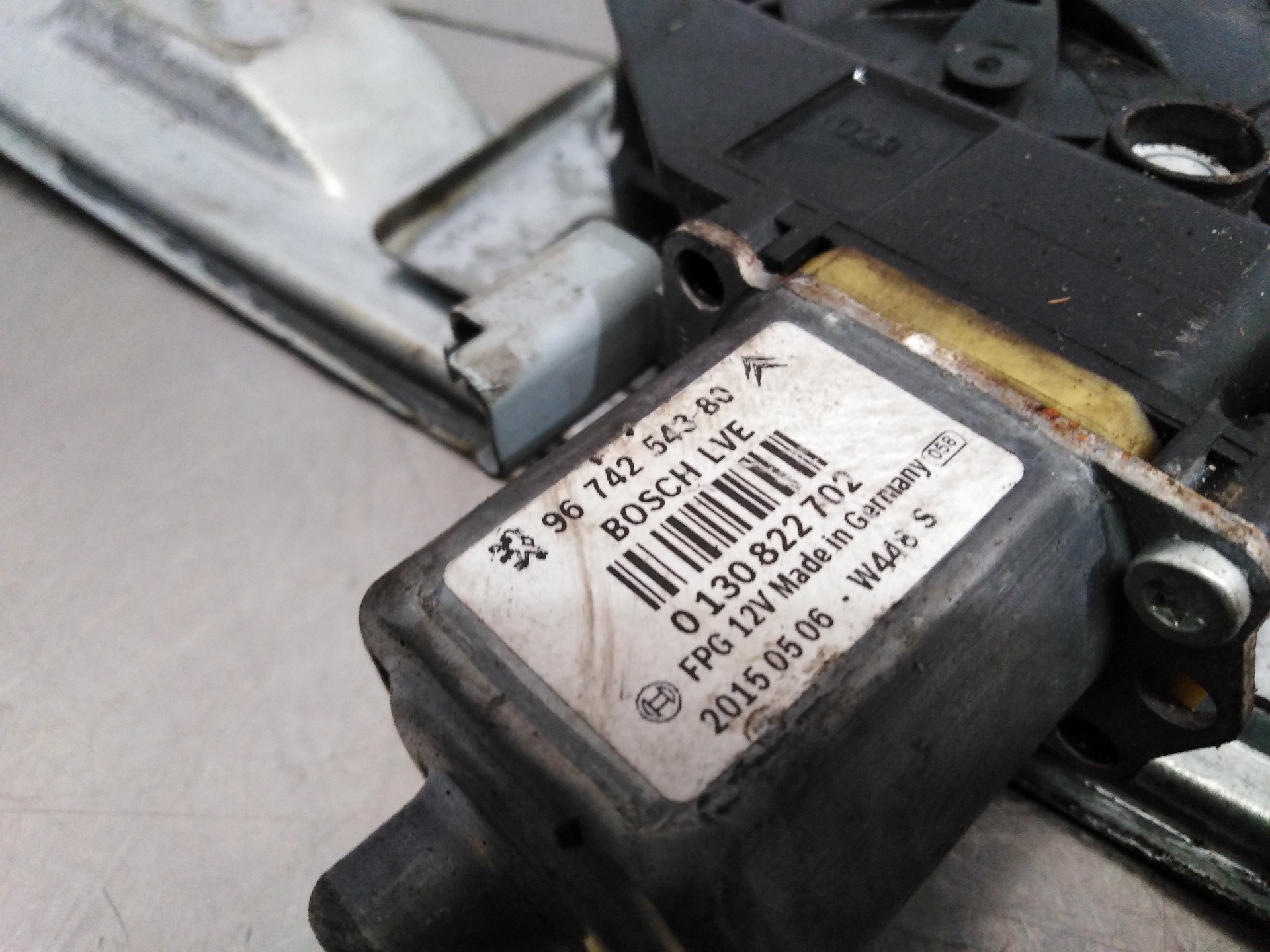 ELEVALUNAS DELANTERO DERECHO PEUGEOT 208 9674254380 9674254380 - Vista 3