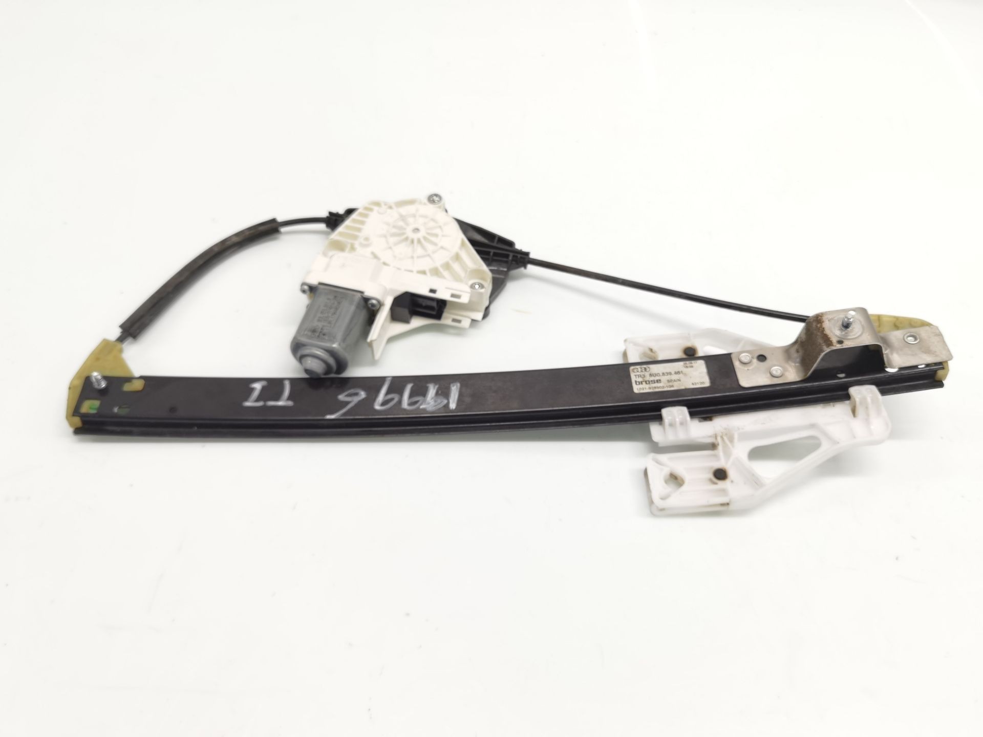 ELEVALUNAS TRASERO IZQUIERDO AUDI Q3 (8UB, 8UG) 8K0959811 / 80U839461 8K095981180U839461