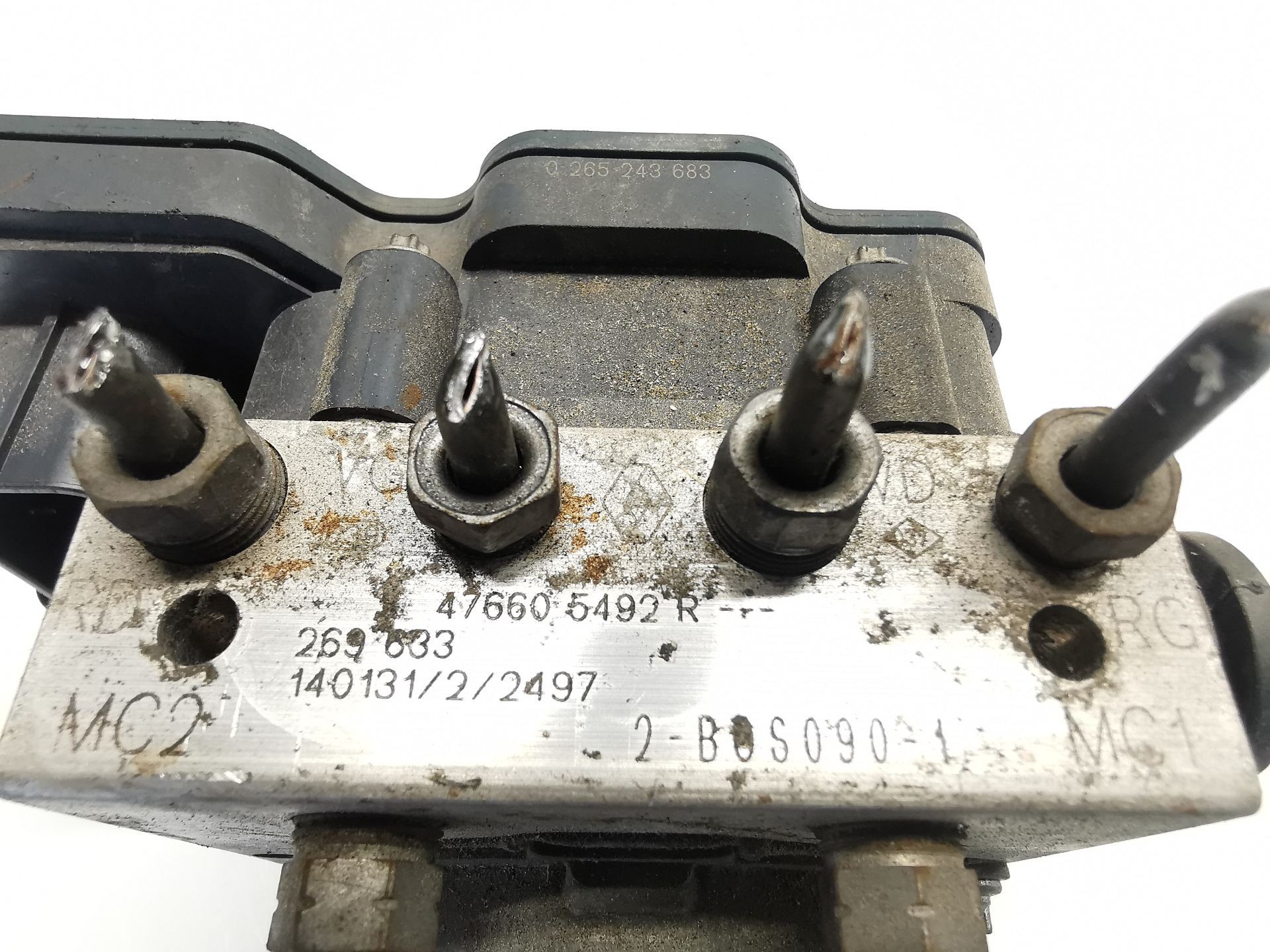 ABS RENAULT CLIO IV (BH_) 476605492R 476605492R - Vista 3