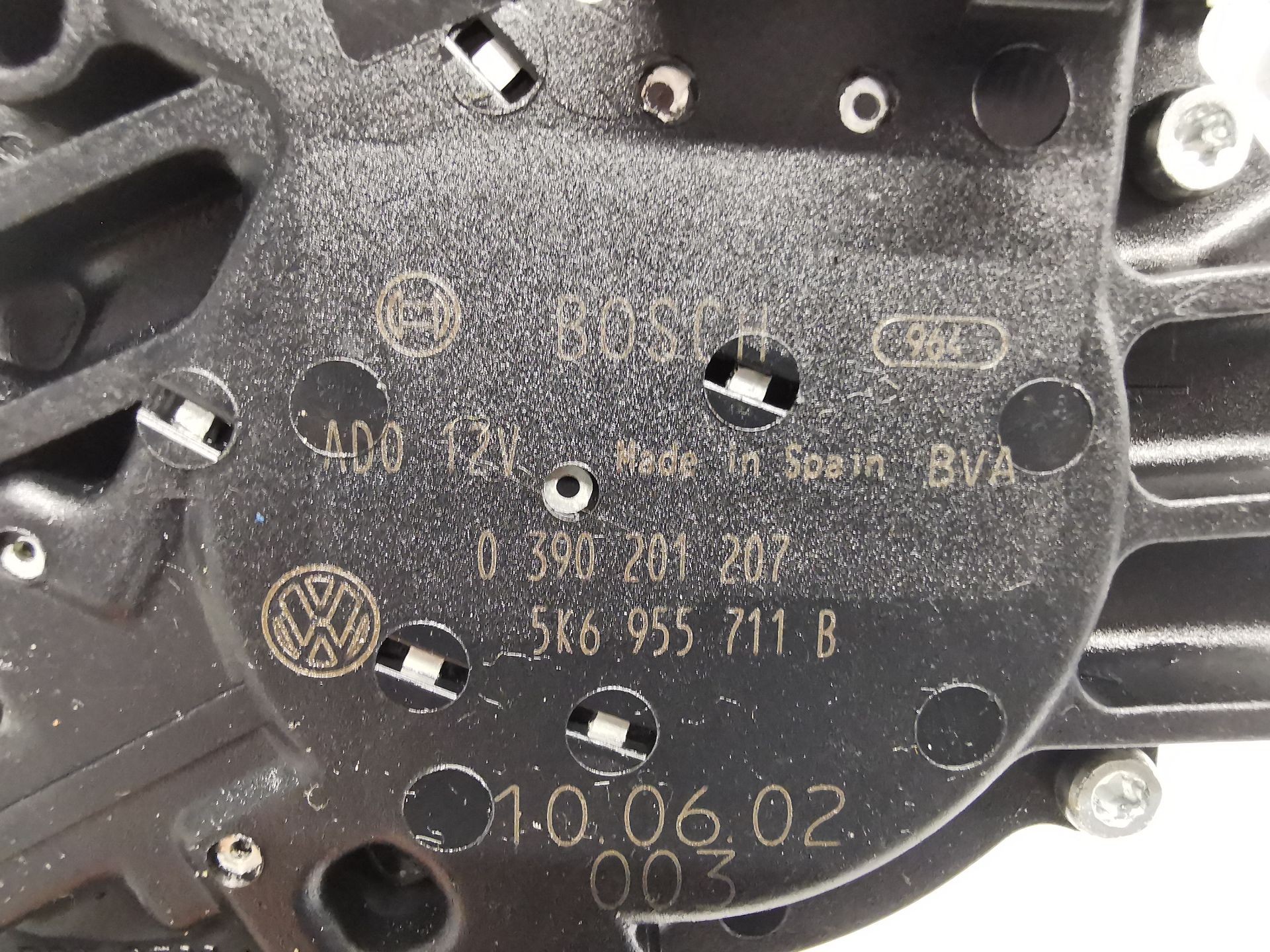 MOTOR LIMPIA TRASERO VOLKSWAGEN GOLF VI (5K1) 5K6955711B / 0390201207 5K6955711B0390201207 - Vista 3