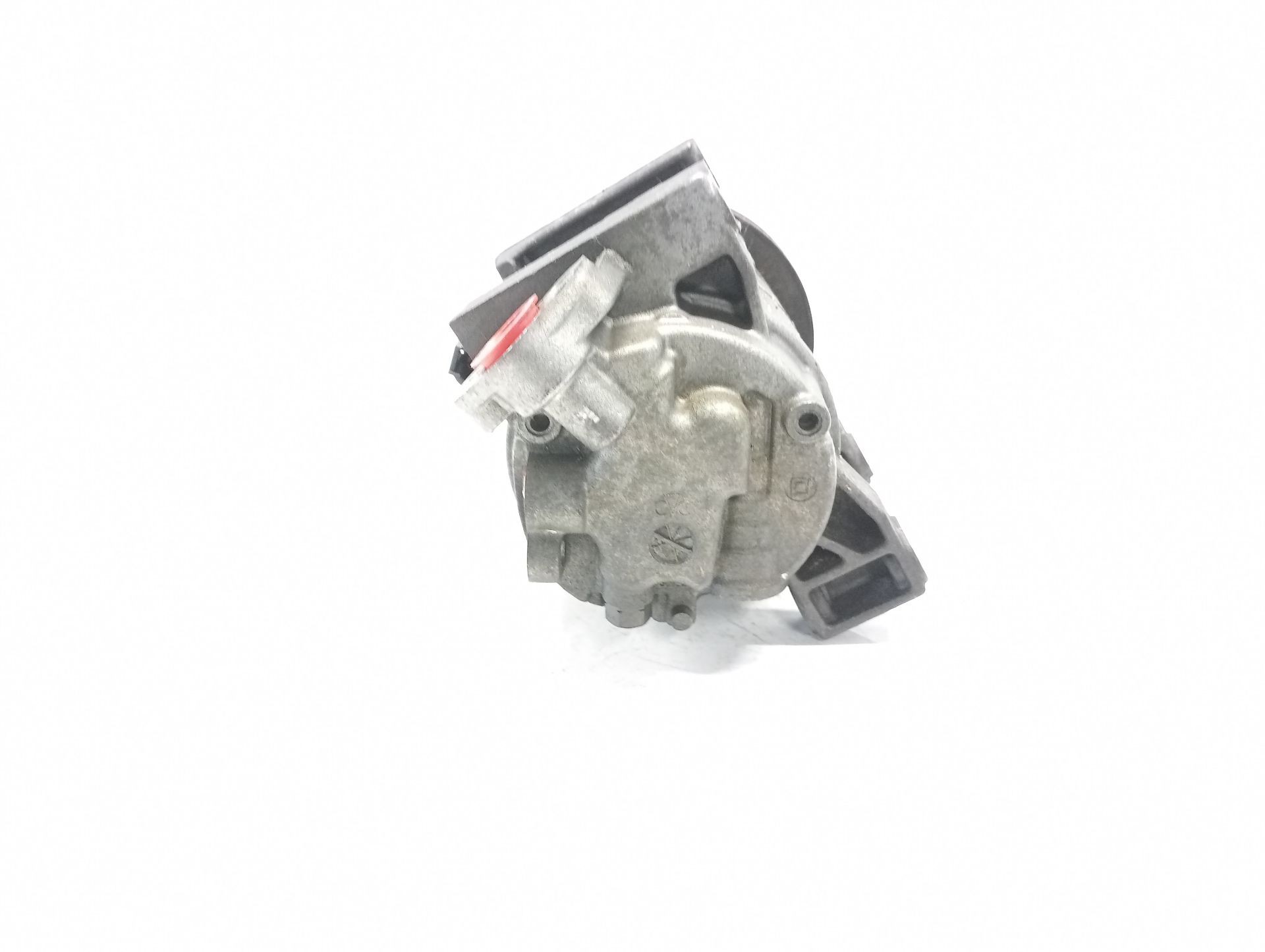 COMPRESOR AIRE ACONDICIONADO NISSAN PRIMERA BERLINA (P12) 92600BN301 / 92600BN300 / 92600BN310 92600BN30192600BN30092600BN310 - Vista 3