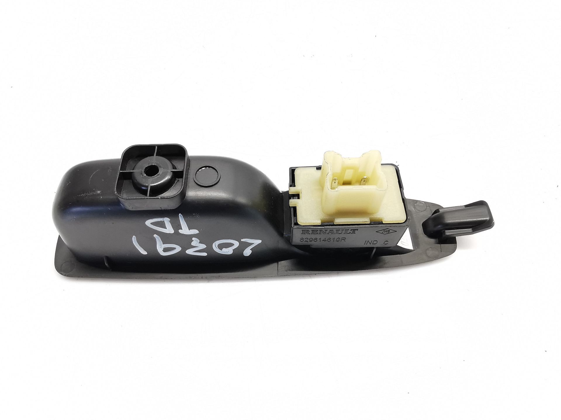 MANDO ELEVALUNAS TRASERO DERECHO RENAULT CAPTUR I (J5_, H5_) 829614619R 829614619R - Vista 2