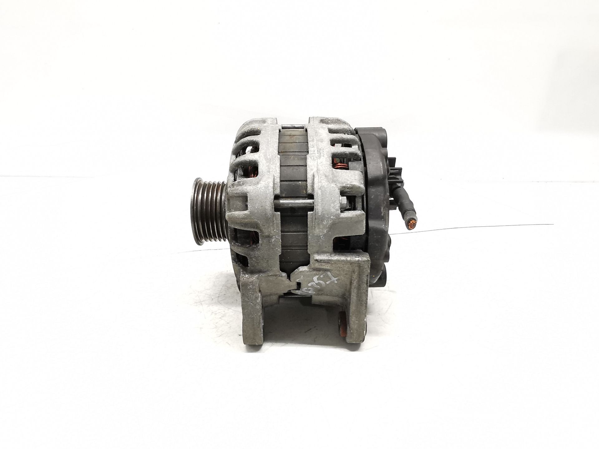 ALTERNADOR VOLKSWAGEN UP! (121) 04C903023B 04C903023B - Vista 2