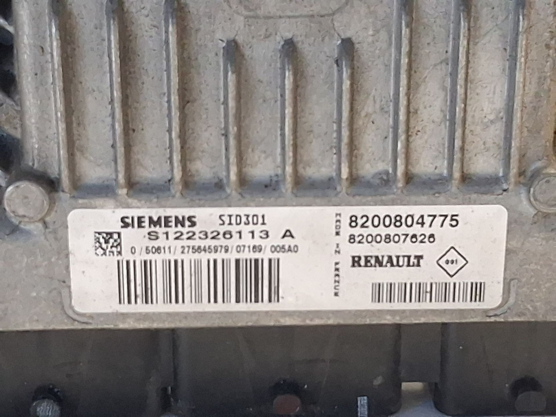 CENTRALITA MOTOR UCE RENAULT MEGANE II Sedán (LM0/1_) 8200804775 / 8200807626 82008047758200807626 - Vista 2