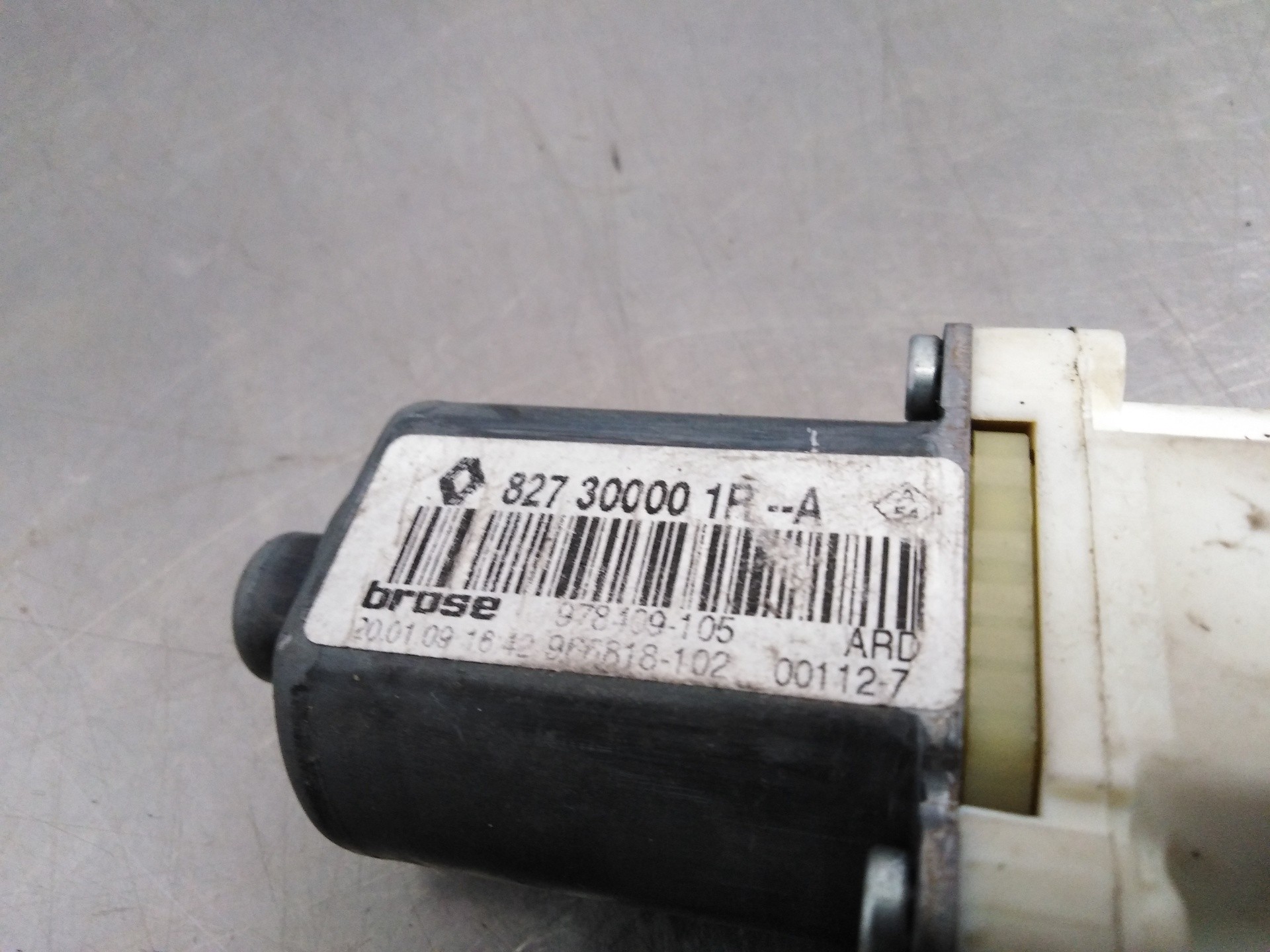 ELEVALUNAS TRASERO DERECHO RENAULT LAGUNA III 827300001R 827300001R - Vista 3