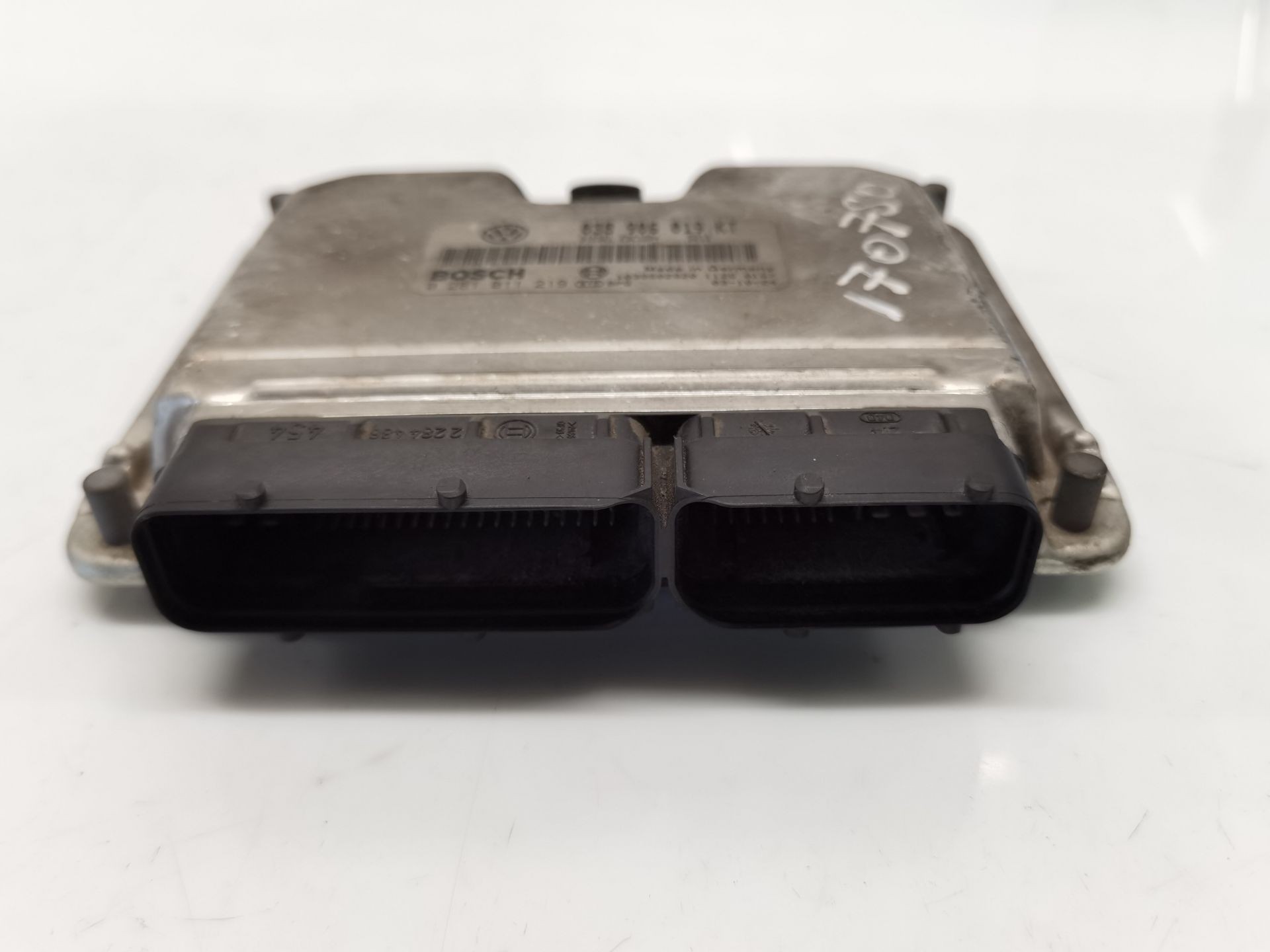 CENTRALITA MOTOR UCE SEAT IBIZA III (6L1) 038906019KT / 0281011219 038906019KT0281011219 - Vista 2
