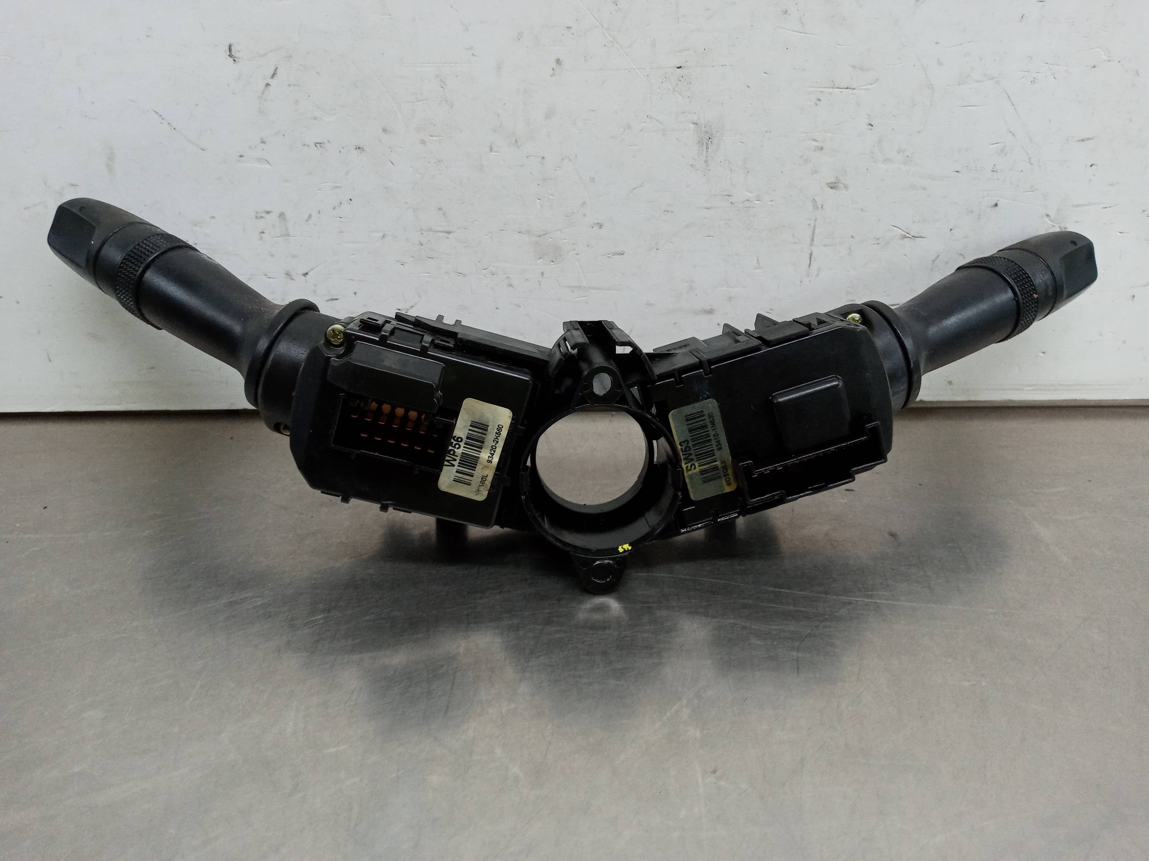 MANDO LUCES KIA VENGA 934202K560 934202K560 - Vista 2