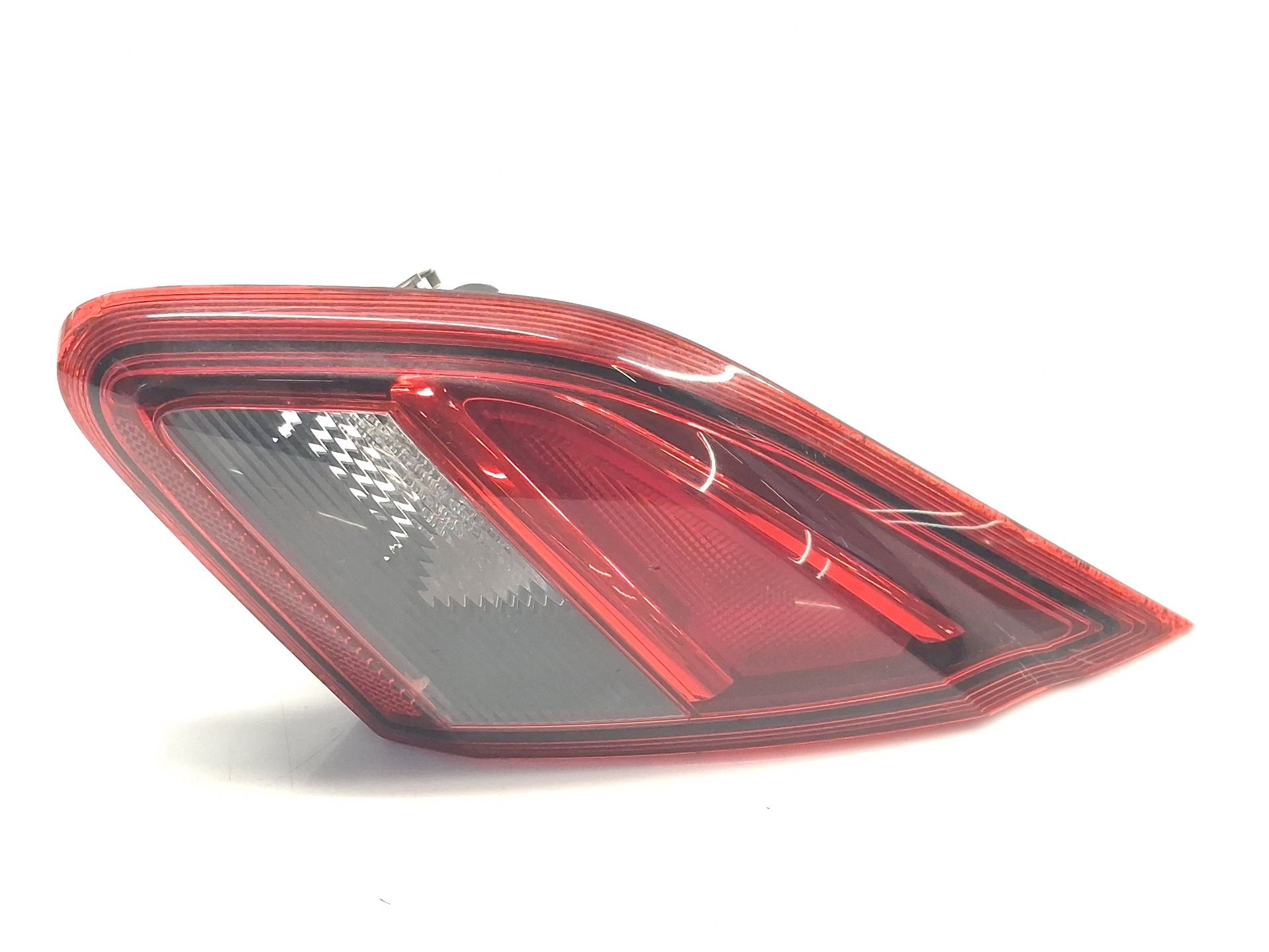 PILOTO TRASERO CENTRAL DERECHO OPEL CORSA E (X15) 39012624 39012624