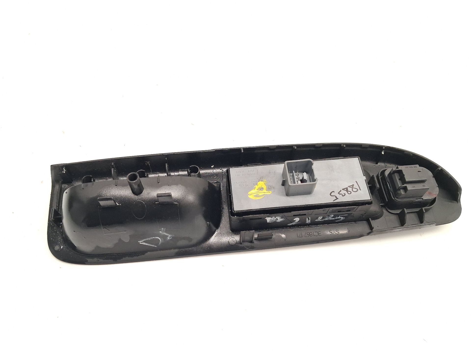 MANDO ELEVALUNAS DELANTERO IZQUIERDO VOLKSWAGEN PASSAT B6 (3C2) 1K4959857B 1K4959857B - Vista 3