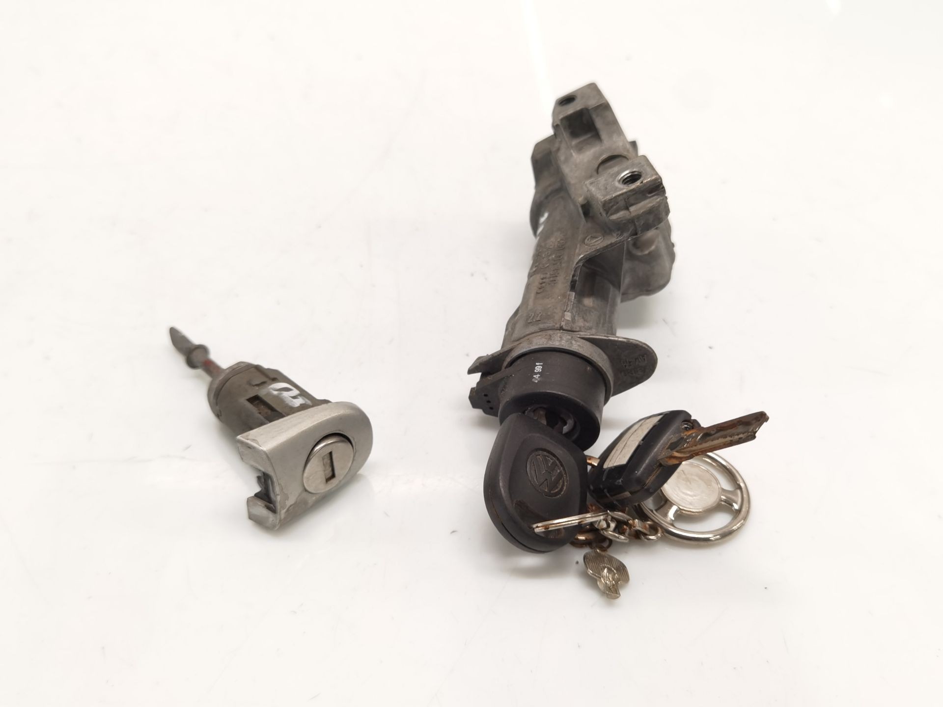 ANTIRROBO VOLKSWAGEN GOLF IV (1J1) 4B0905851C 4B0905851C