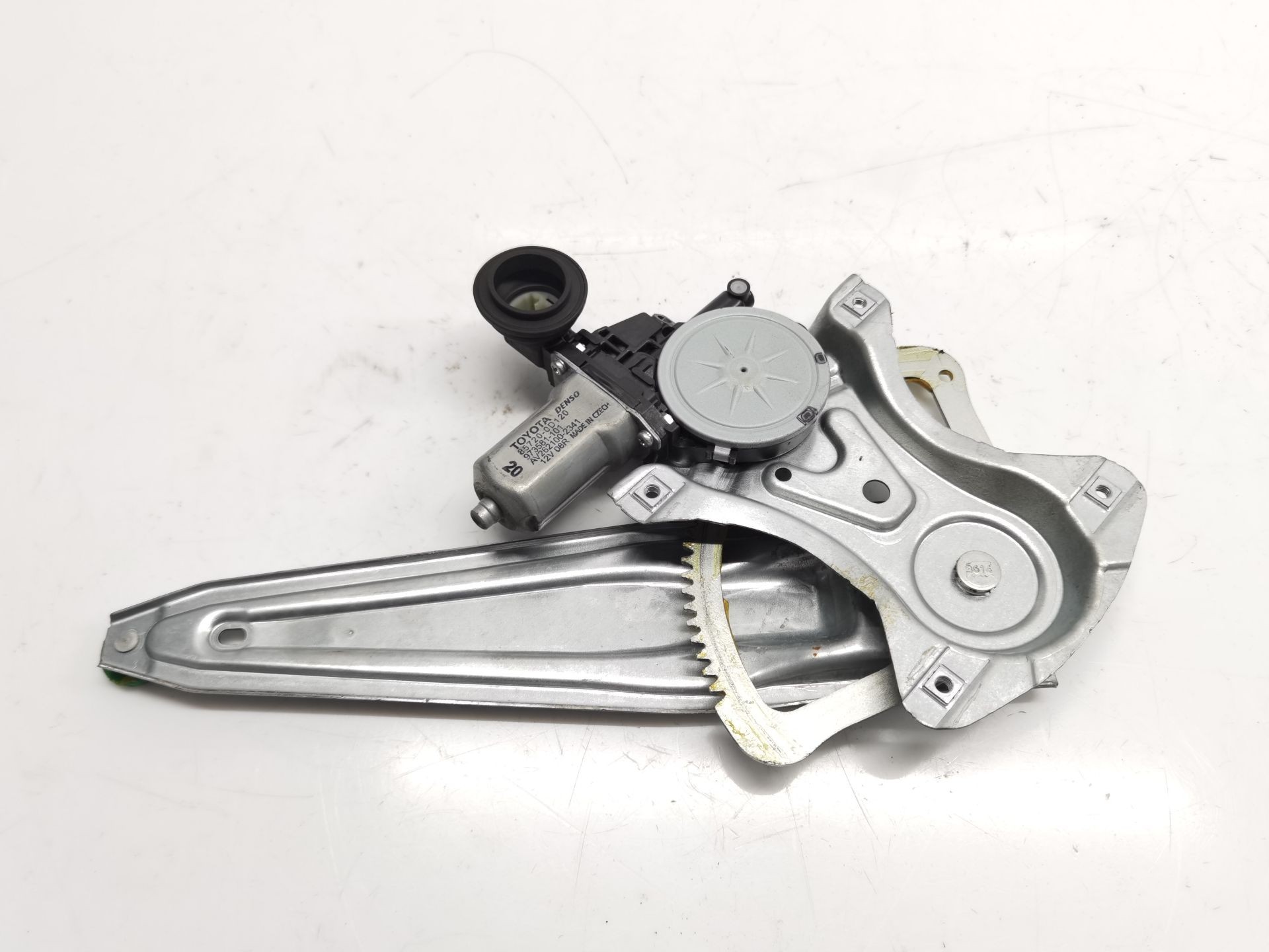 ELEVALUNAS TRASERO DERECHO TOYOTA AURIS (_E18_) 6983002240 / 973581101 / 857200D120 6983002240973581101857200D120