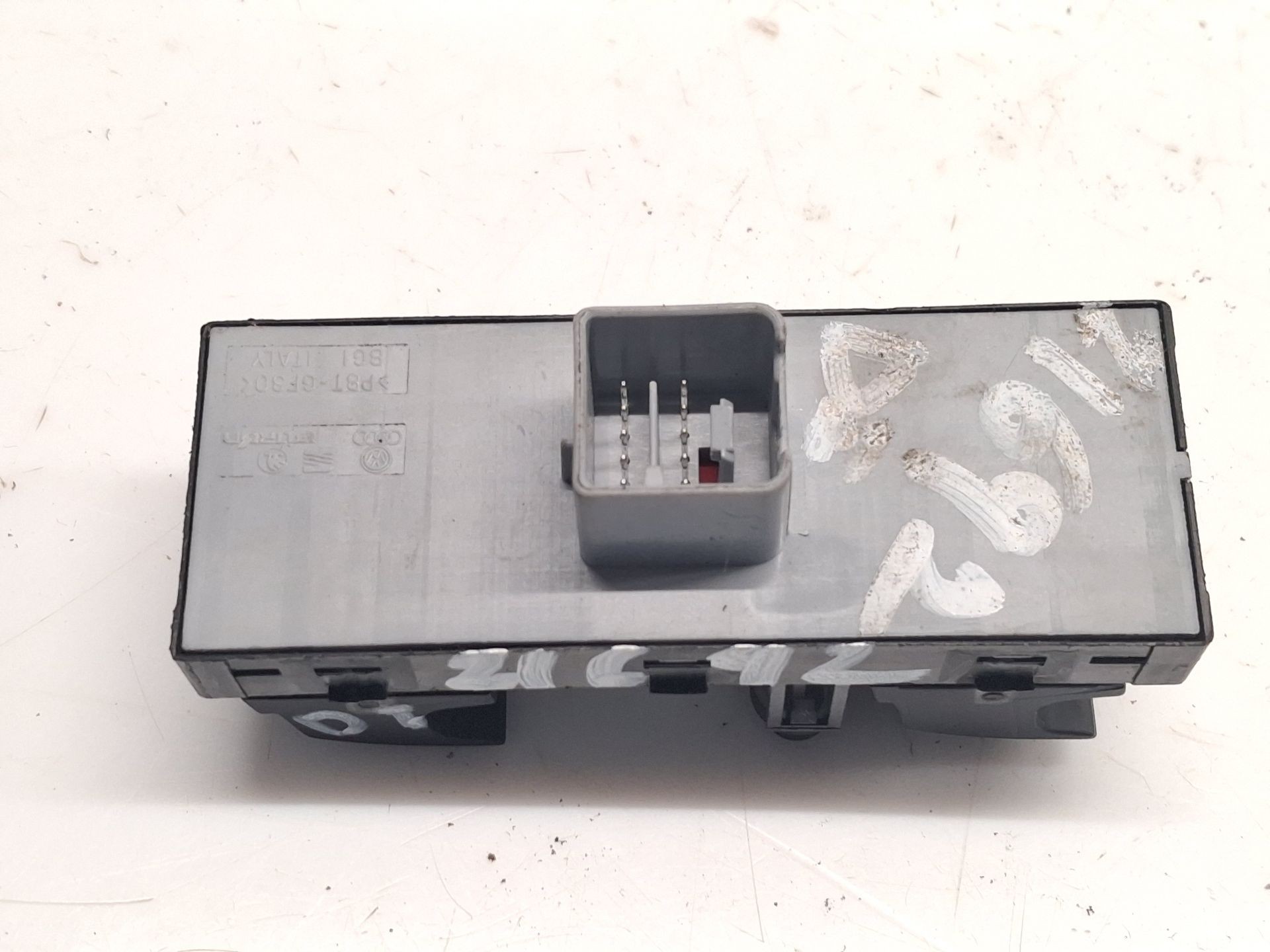 MANDO ELEVALUNAS DELANTERO IZQUIERDO SEAT ALTEA (5P1) 1K4959857A / 1K4959857B 1K4959857A1K4959857B - Vista 2