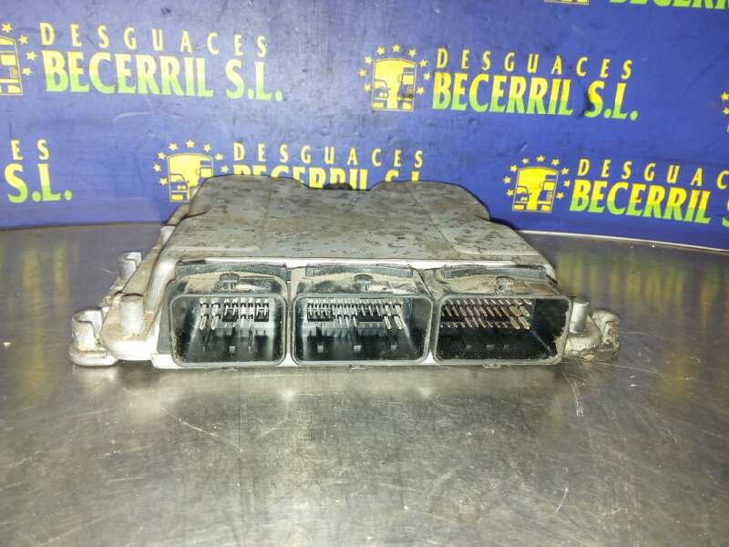 CENTRALITA MOTOR UCE RENAULT LAGUNA II (BG0) 8200153946 / 0281010556 82001539460281010556 - Vista 3