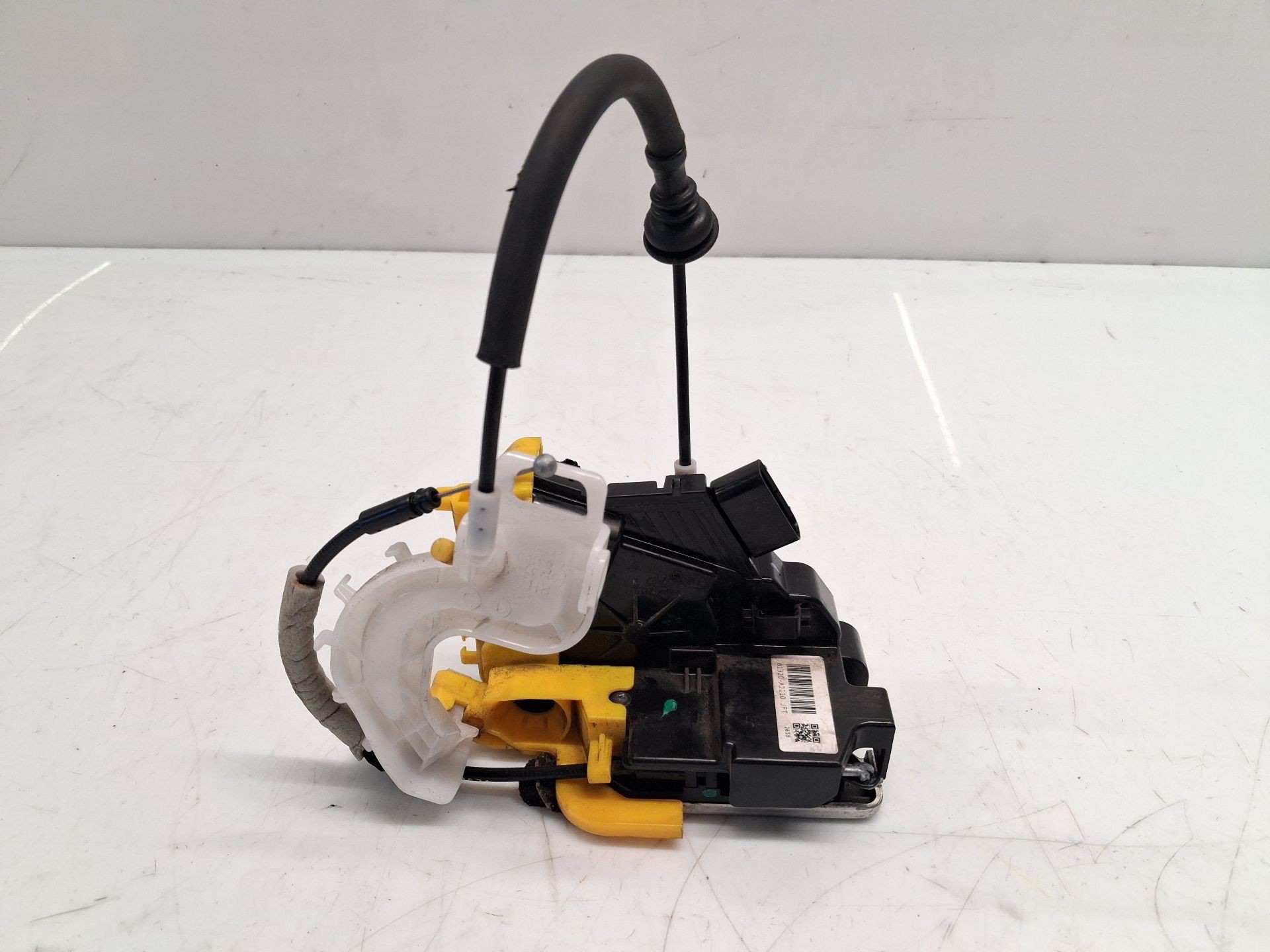 CERRADURA PUERTA TRASERA DERECHA KIA CEE´D (JD) 81320A2110JFT 81320A2110JFT