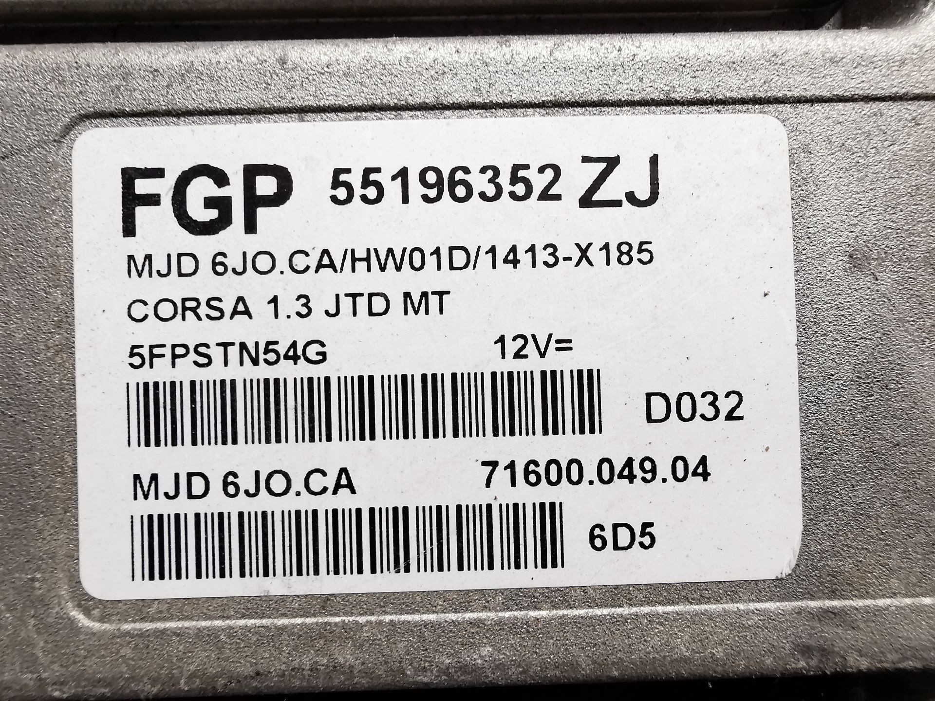 CENTRALITA MOTOR UCE OPEL CORSA C (X01) 55196352ZJ / MJD6JOCA / 7160004904 55196352ZJMJD6JOCA7160004904 - Vista 2
