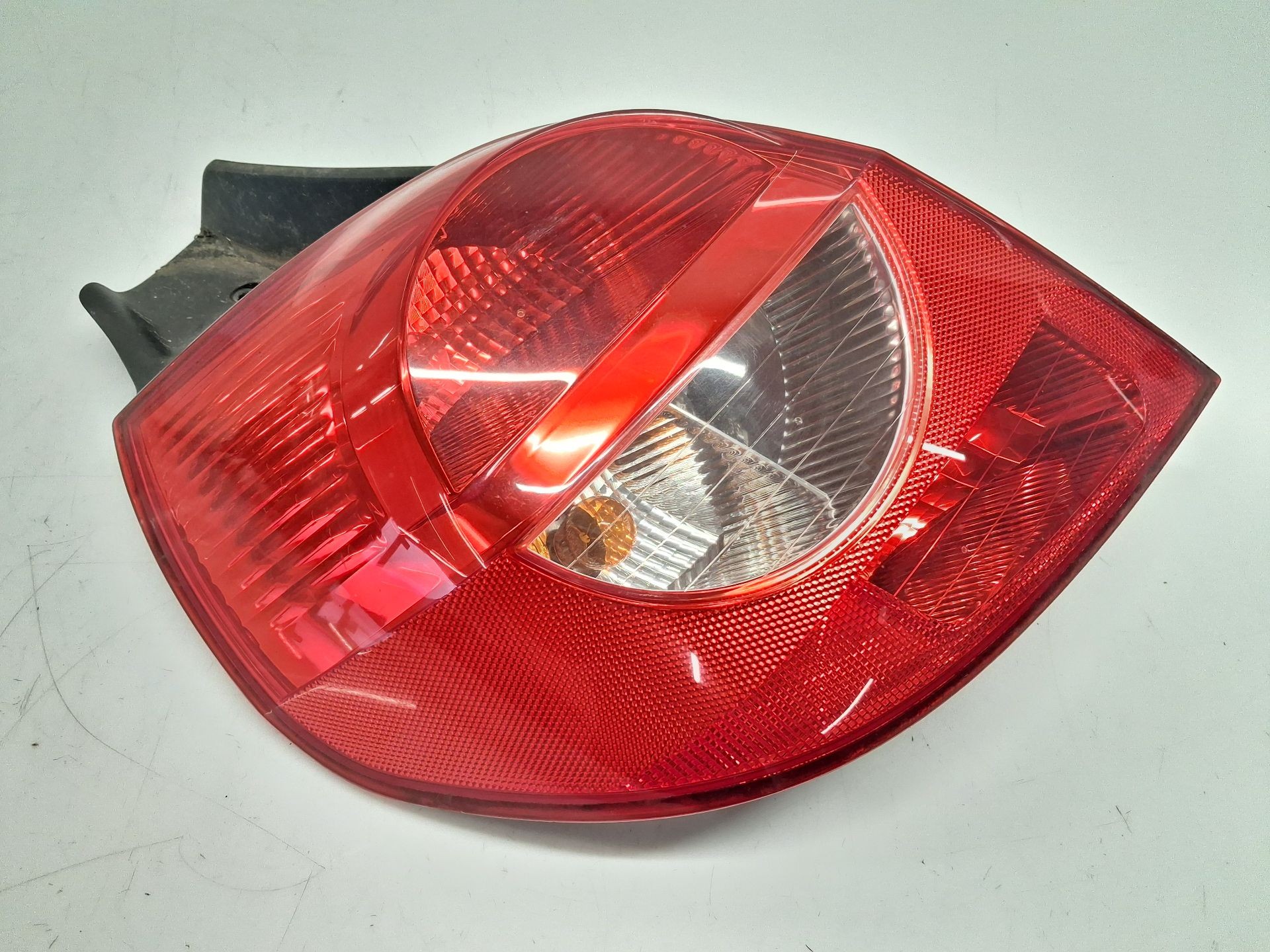 PILOTO TRASERO IZQUIERDO RENAULT CLIO III (BR0/1, CR0/1) 265552505R 265552505R