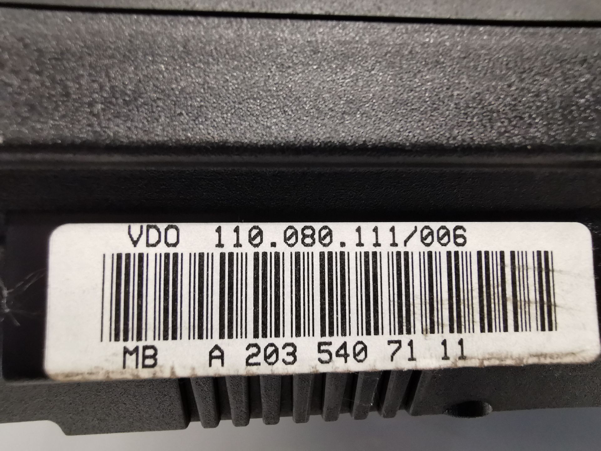 CUADRO INSTRUMENTOS MERCEDES-BENZ CLASE C (W203) 20368001879E22 / 11008011006 / A2035407111Q07 20368001879E2211008011006A2035407111Q07 - Vista 3