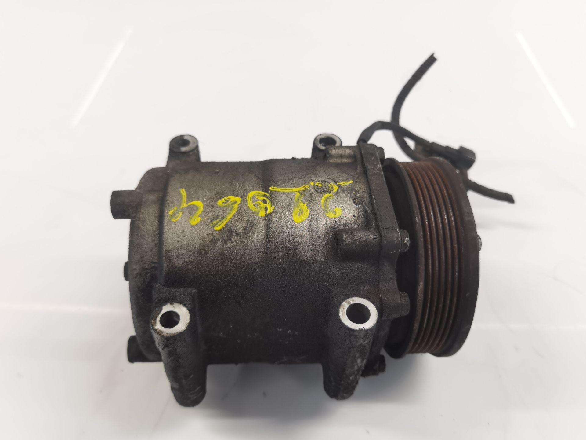 COMPRESOR AIRE ACONDICIONADO FORD FIESTA VI (CB1, CCN) 1767718 / ap3119d629ad 1767718ap3119d629ad - Vista 2