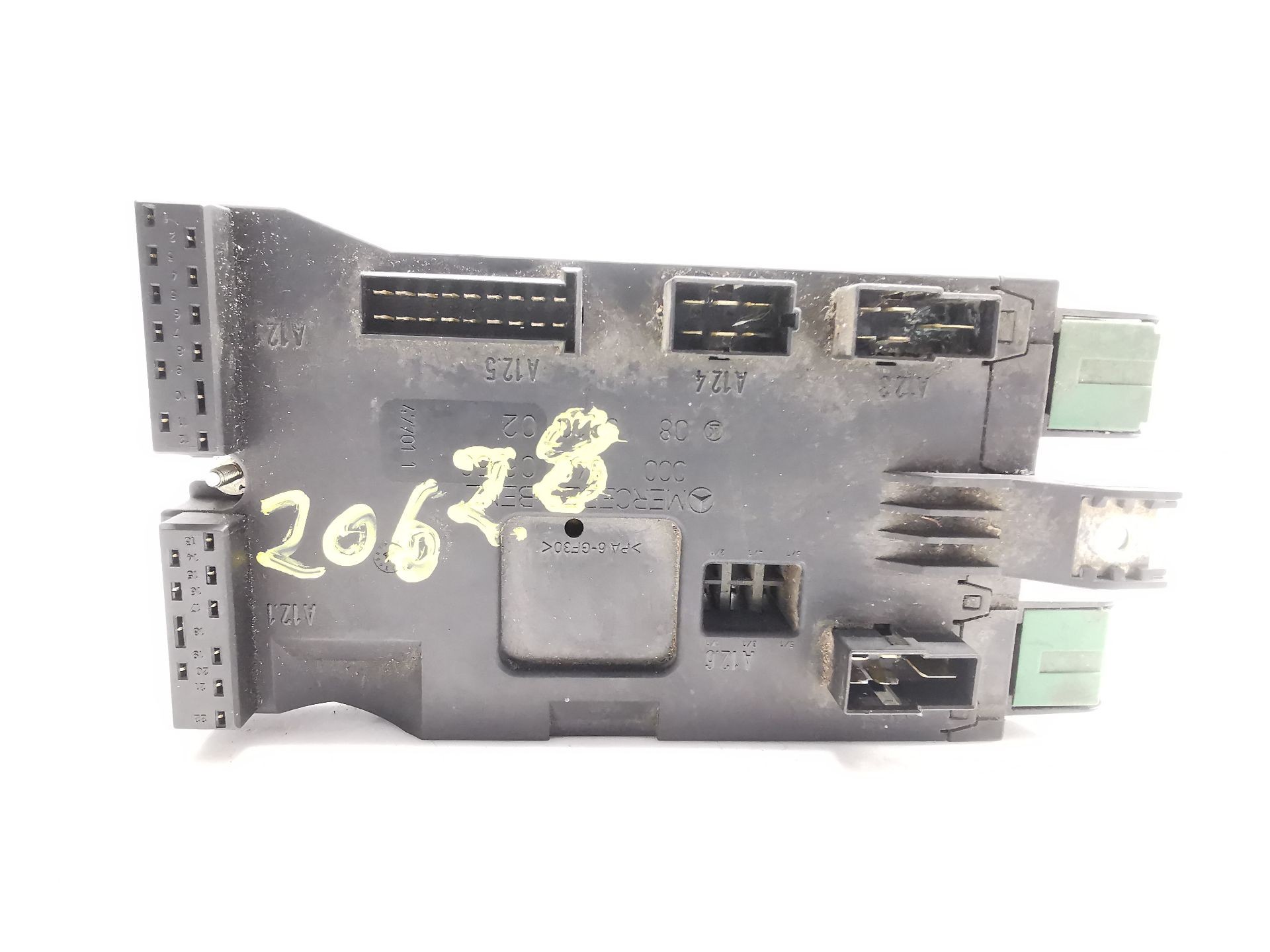CAJA RELES / FUSIBLES MERCEDES-BENZ VITO Furgoneta (W638) 0005400650 0005400650