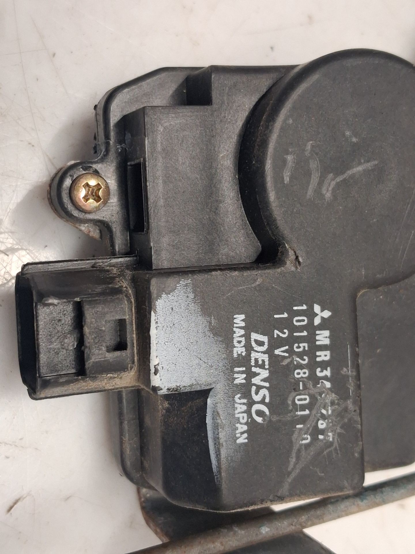 CERRADURA PUERTA TRASERA IZQUIERDA MITSUBISHI MONTERO III Canvas Top (V6_W, V7_W) MR349287 MR349287 - Vista 3