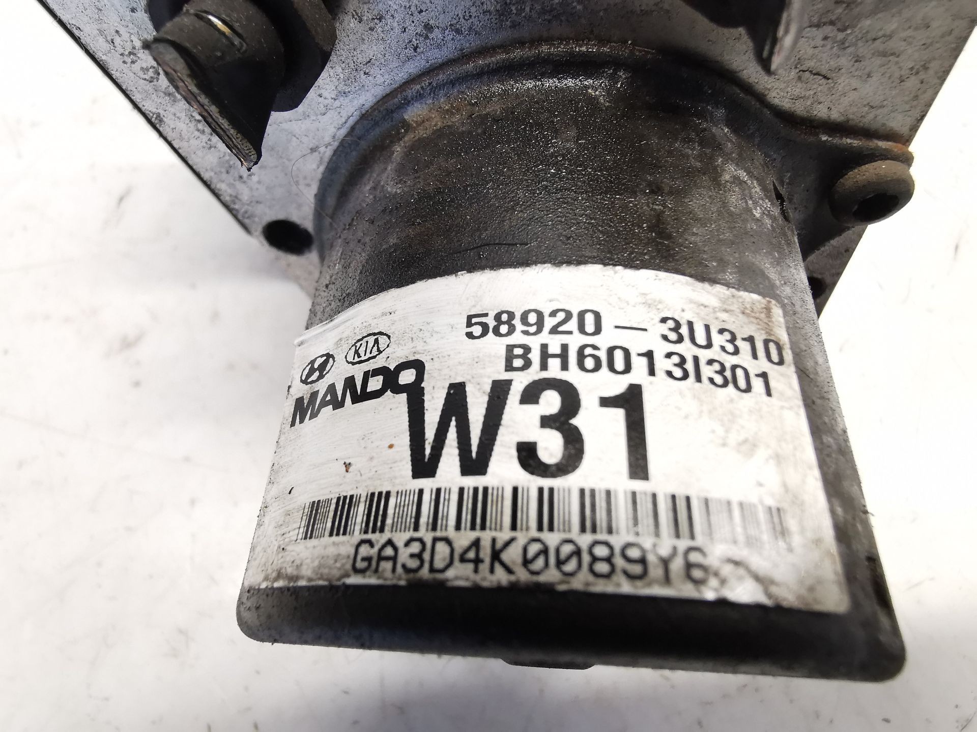 ABS KIA SPORTAGE III (SL) 589203U300 / BH6013I301 / 589203U310 589203U300BH6013I301589203U310 - Vista 3