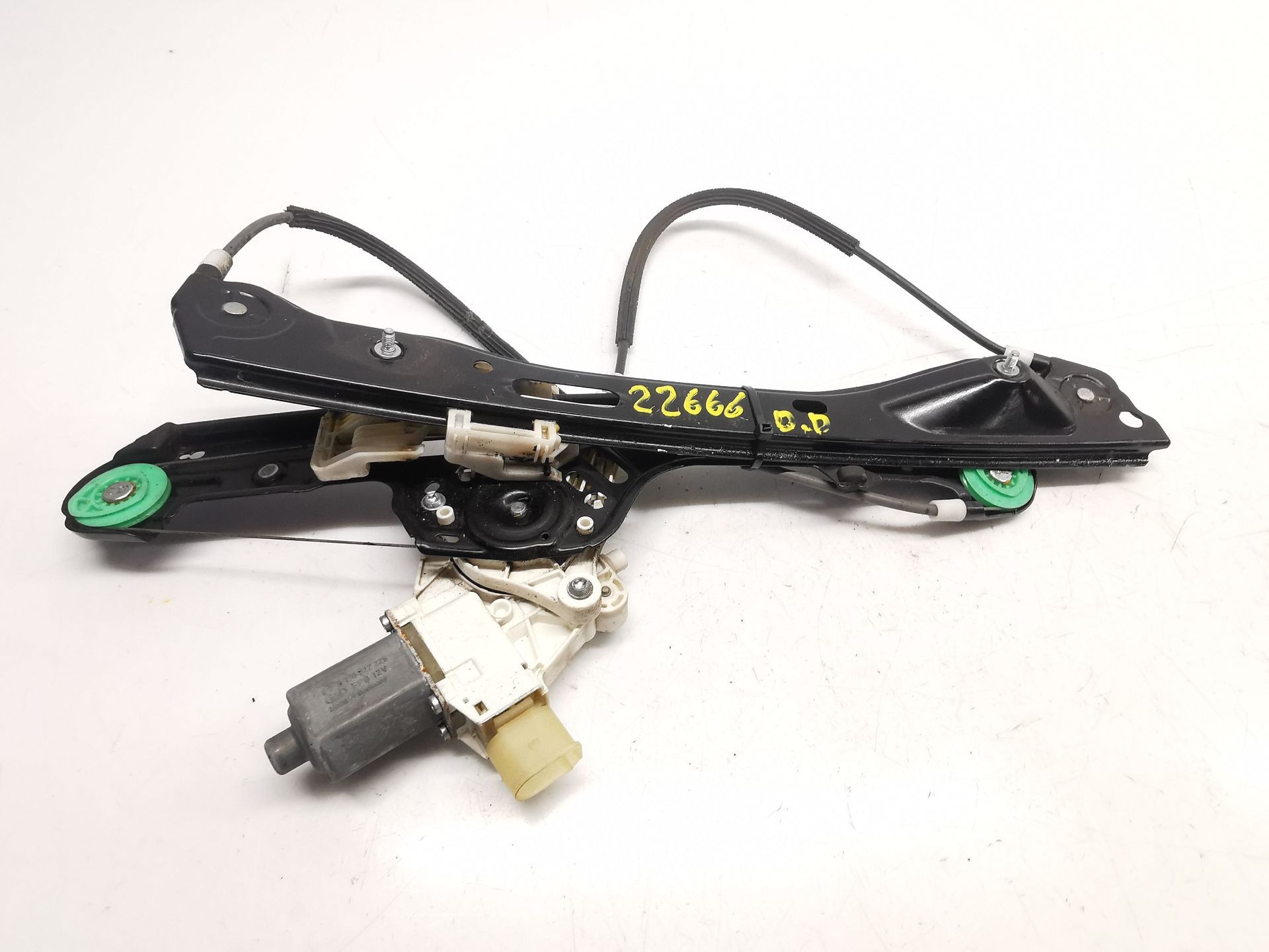 ELEVALUNAS DELANTERO DERECHO BMW 1 (E87) 51337138466 / 7067796S 513371384667067796S