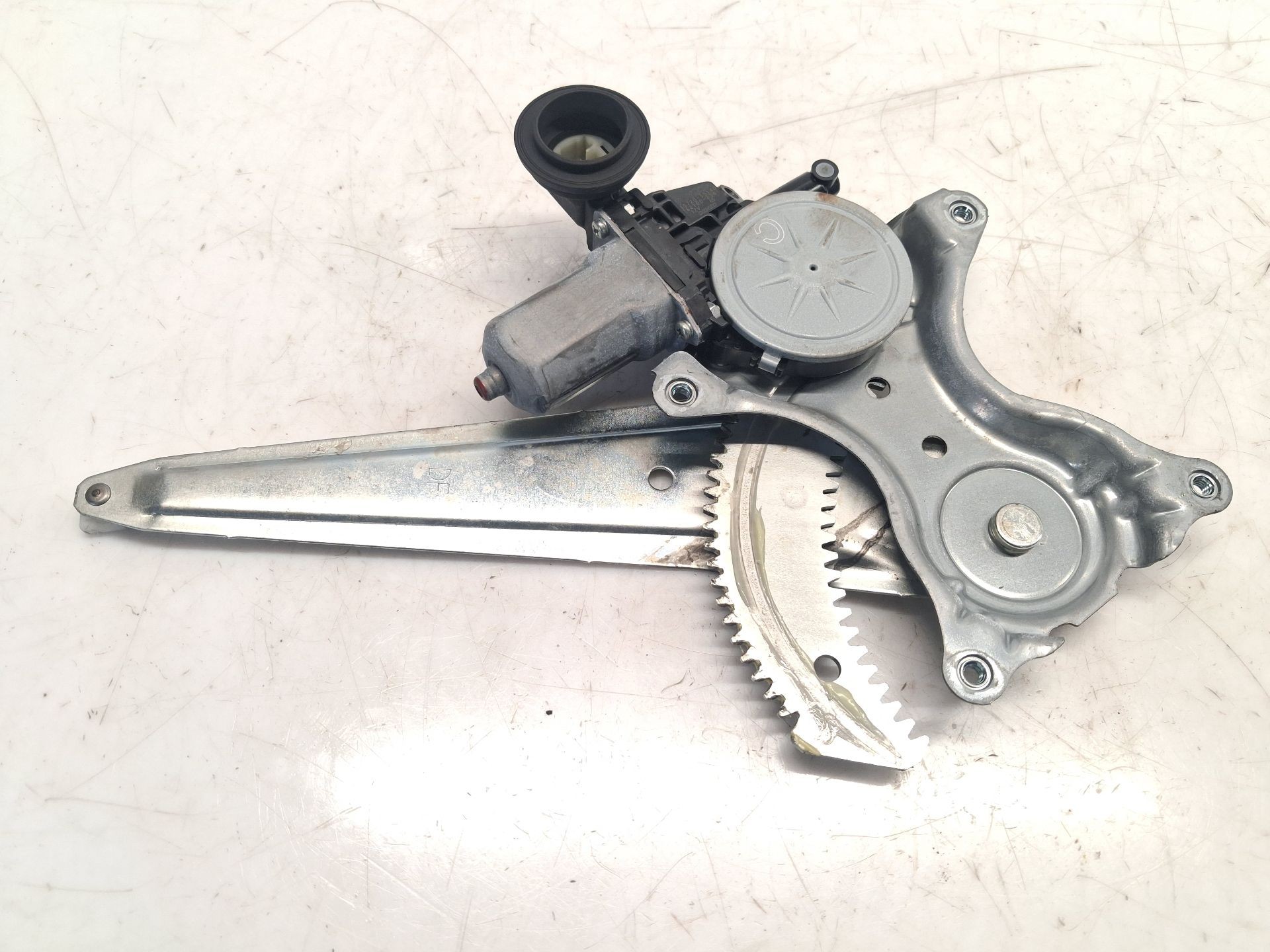 ELEVALUNAS TRASERO DERECHO TOYOTA RAV 4 IV (_A4_) 6980342050 / 8572035140 69803420508572035140