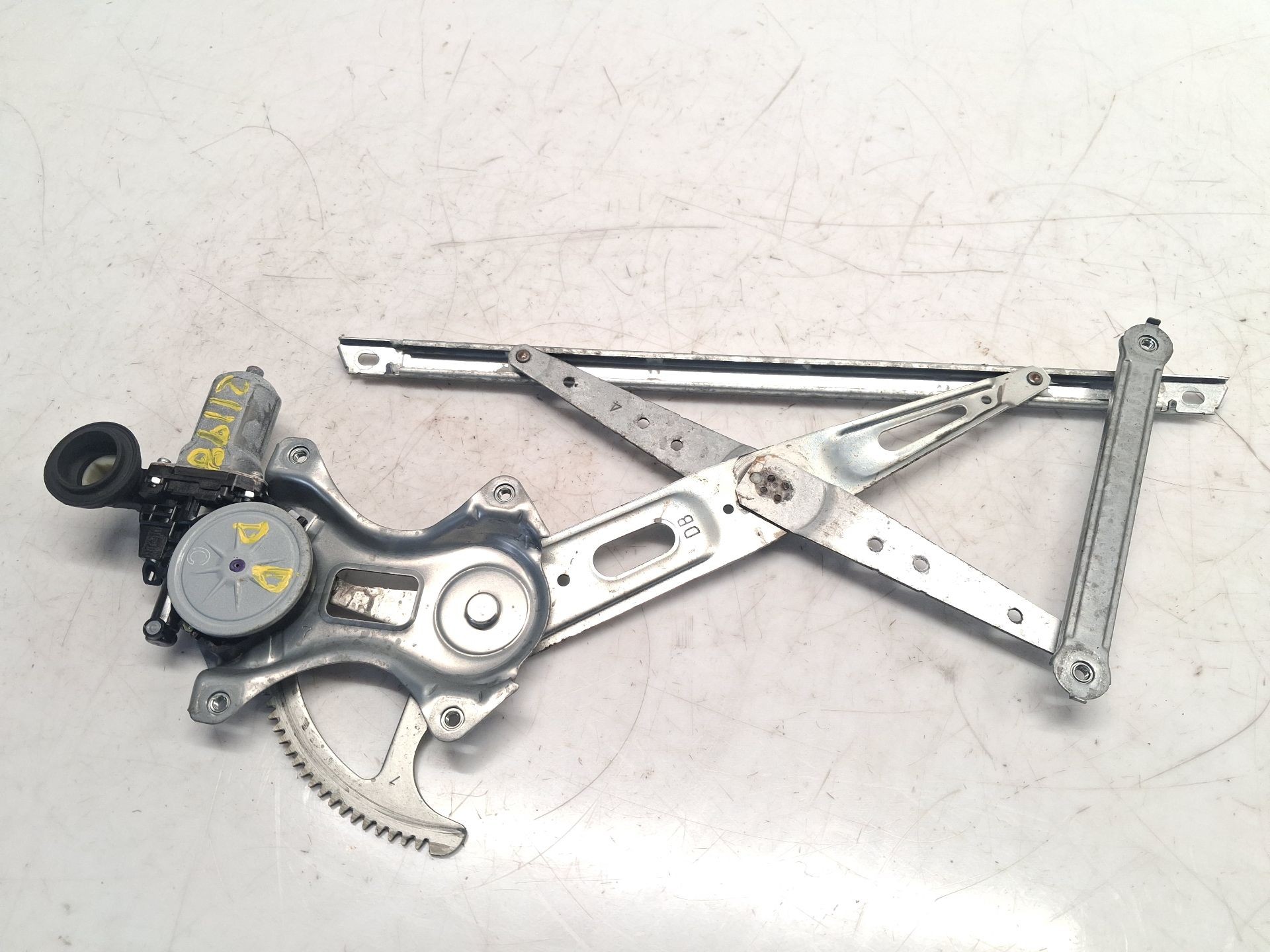 ELEVALUNAS DELANTERO DERECHO TOYOTA RAV 4 IV (_A4_) 6980130280 / 8571035180 69801302808571035180