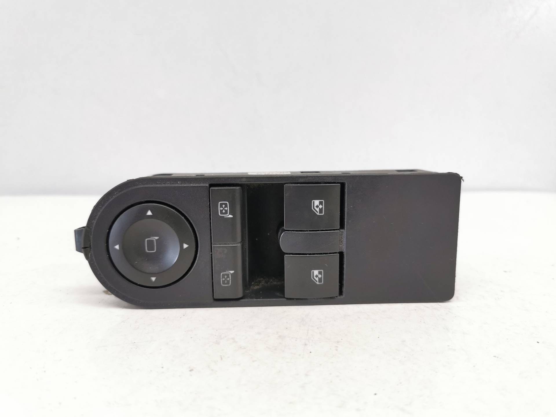 MANDO ELEVALUNAS DELANTERO IZQUIERDO OPEL ZAFIRA B 13228706 13228706