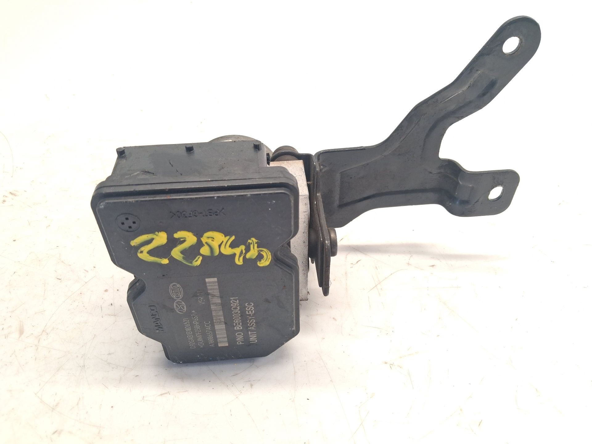 ABS KIA CARENS IV 58910A4410 / BE6003Q921 / MGH60BH60130921 58910A4410BE6003Q921MGH60BH60130921 - Vista 2