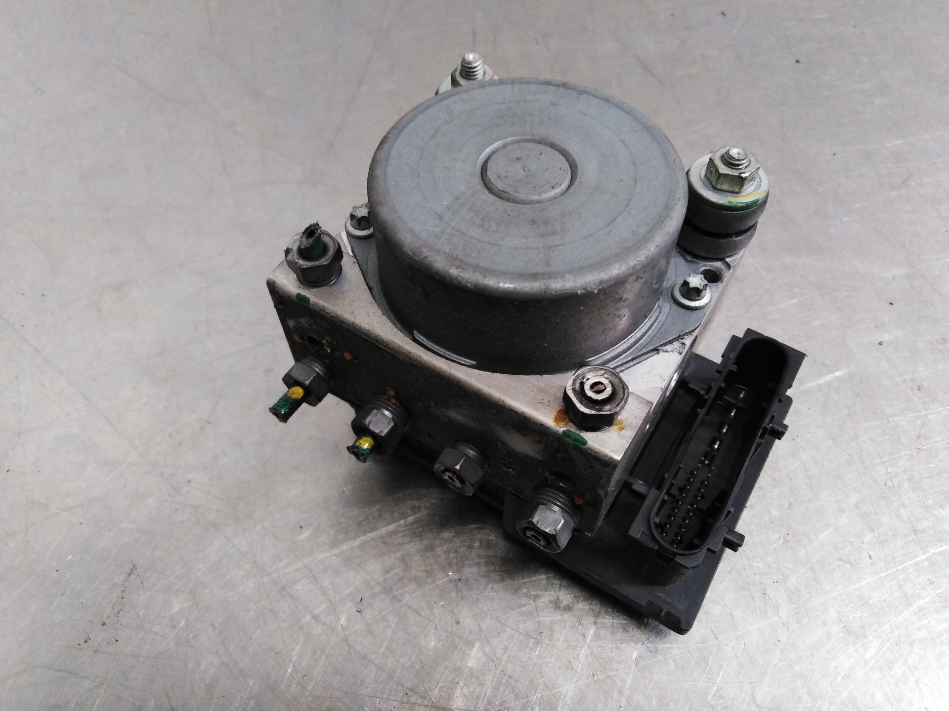 ABS DACIA SANDERO 0265801018 / 20476604621R 026580101820476604621R