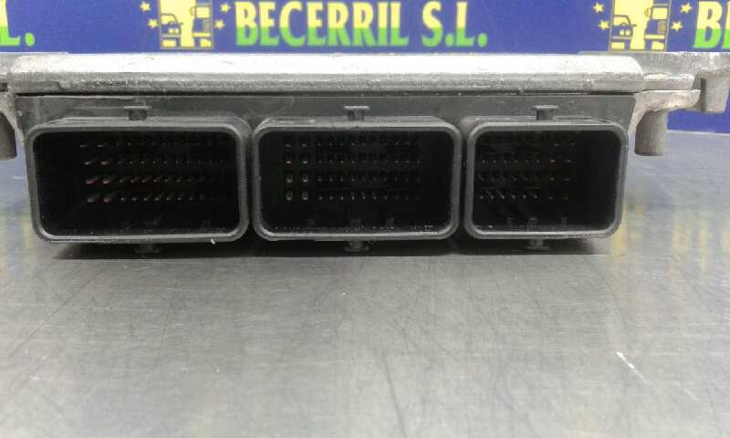 CENTRALITA MOTOR UCE RENAULT LAGUNA II (BG0) 8200153946 / 0281010556 / 8200095416 820015394602810105568200095416 - Vista 3
