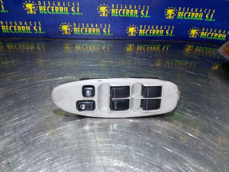 MANDO ELEVALUNAS DELANTERO IZQUIERDO NISSAN ALMERA TINO (V10M) 25401BU861 25401BU861