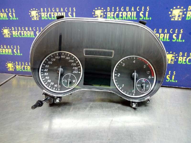 CUADRO INSTRUMENTOS MERCEDES-BENZ CLASE B (W246) A2469002007 / 1030052149 / 0263681341 A246900200710300521490263681341