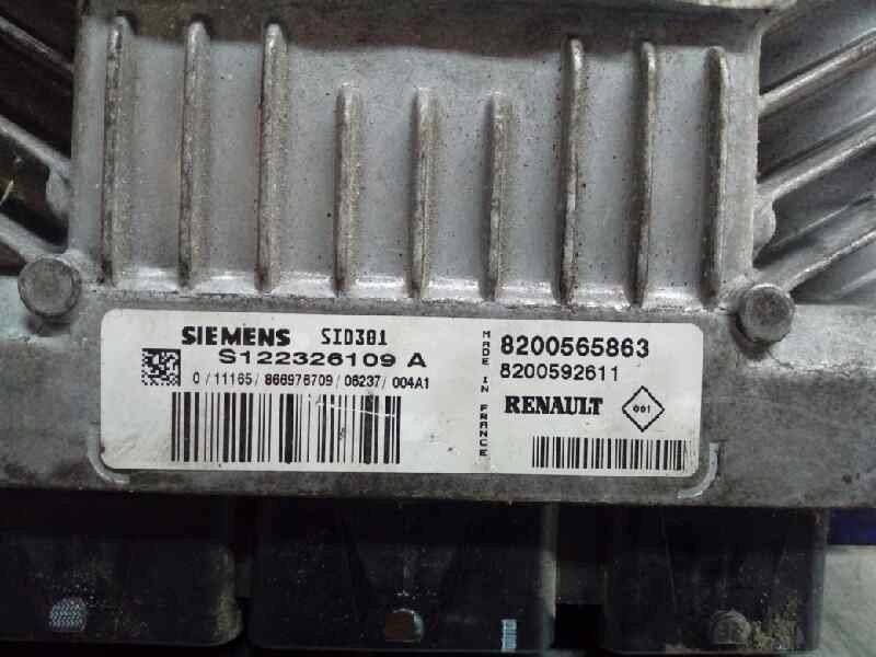 CENTRALITA MOTOR UCE RENAULT SCENIC II 8200565863 / S122326109A / 8200592611 8200565863S122326109A8200592611 - Vista 2