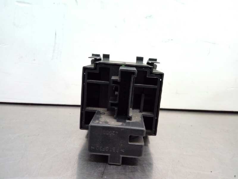 REGULADOR ALTURA FAROS Y DENSIDAD LUZ CUADRO RENAULT LAGUNA III 251900001R 251900001R - Vista 2