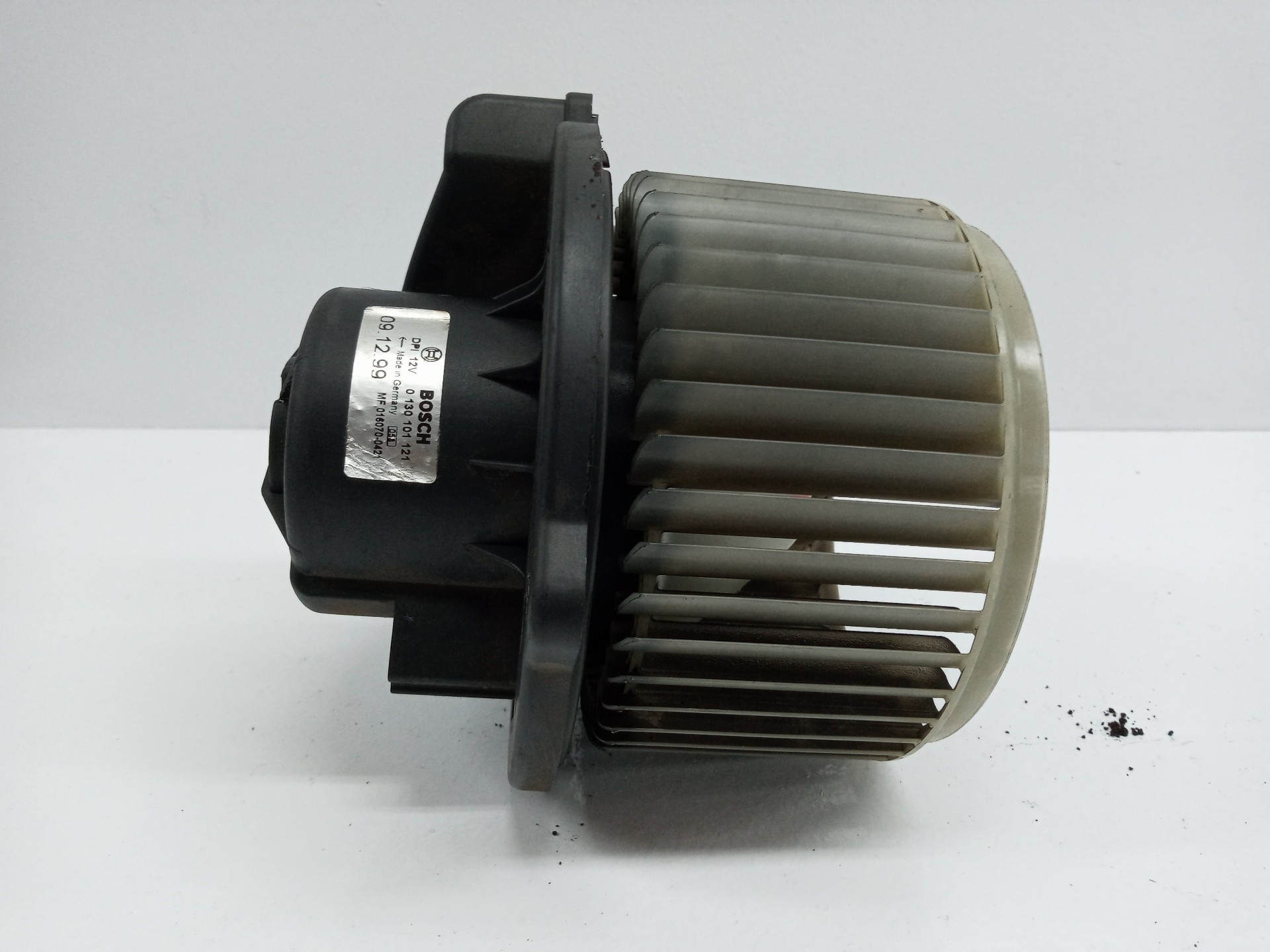 MOTOR CALEFACCIÓN MG SERIE 75 (RJ) 0130101121 0130101121 - Vista 3