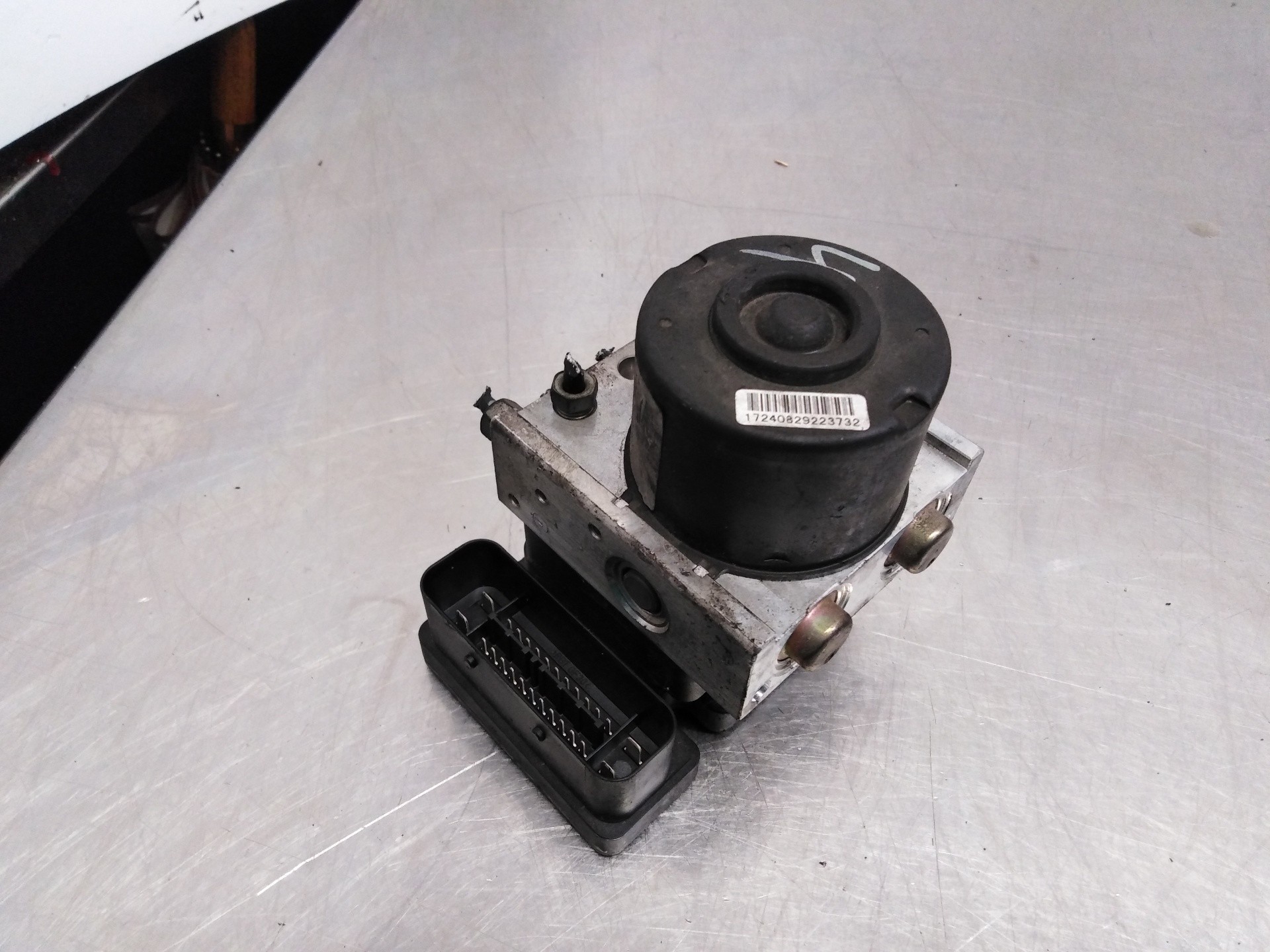 ABS FORD FOCUS C-MAX (CAP) 3M512M110CA 3M512M110CA - Vista 2