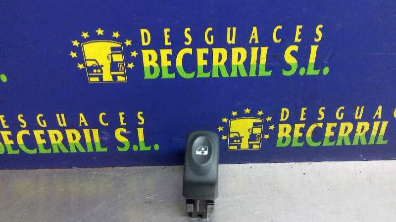 MANDO ELEVALUNAS DELANTERO DERECHO RENAULT MEGANE I BERLINA HATCHBACK (BA0) 7700838099 7700838099